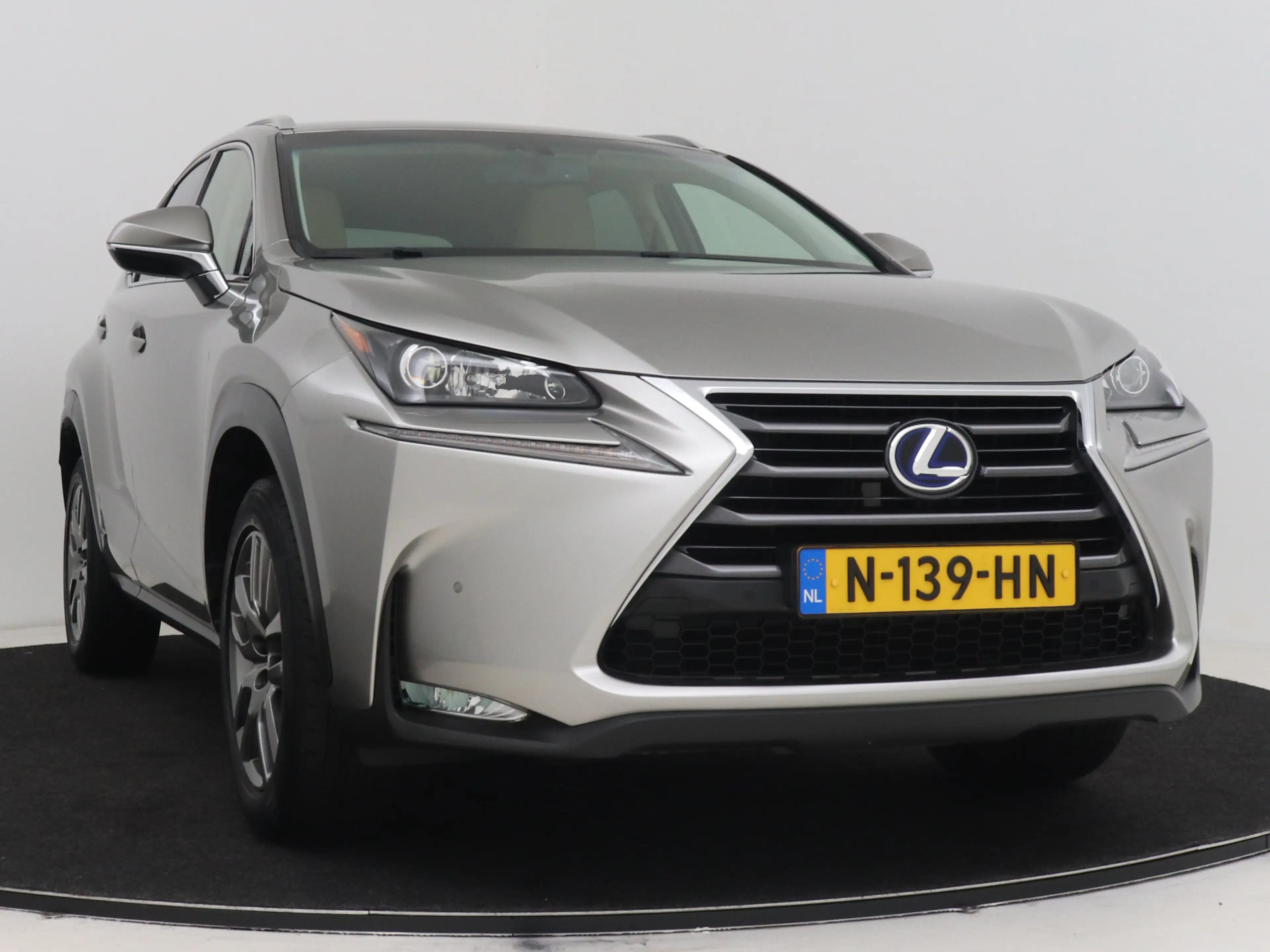 Lexus NX 300h AWD Sport Edition | Premium uitgevoerd | Dealerond — photo 15