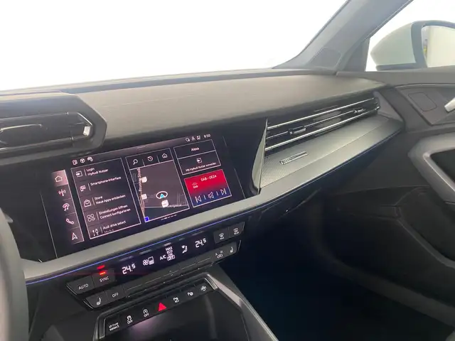 Audi A3 view 9