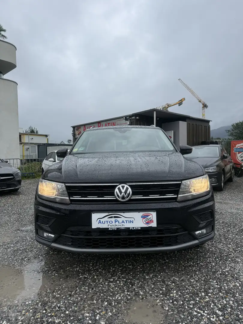 Volkswagen Tiguan 2,0 TDI SCR Highline DSG Negro - 1
