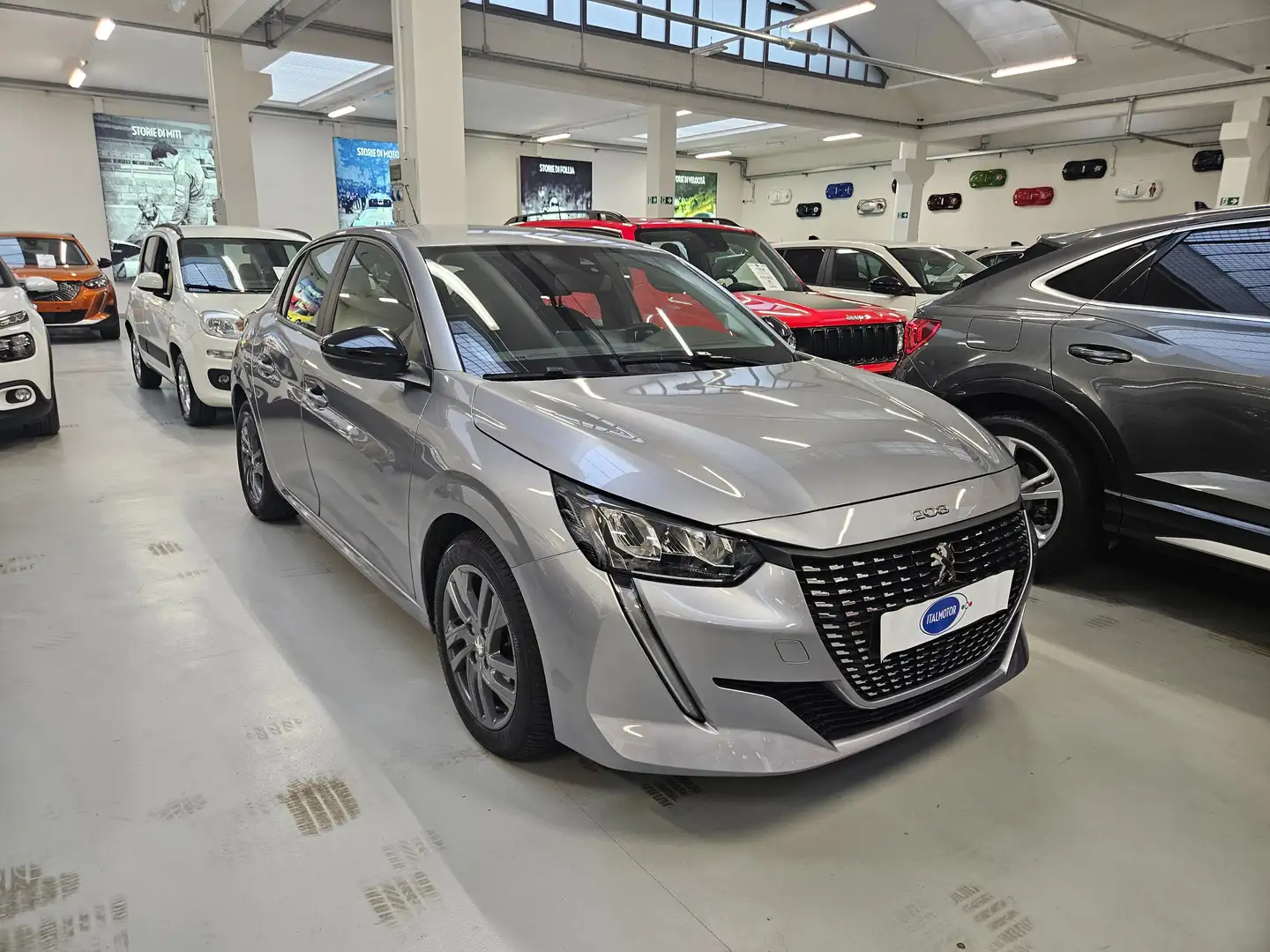 Peugeot 208 208 1.2 Active Pack s&s 75cv Grigio - 1