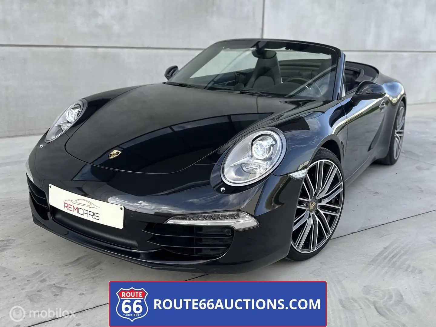 Porsche 911 Carrera Cabriolet Siyah - 1
