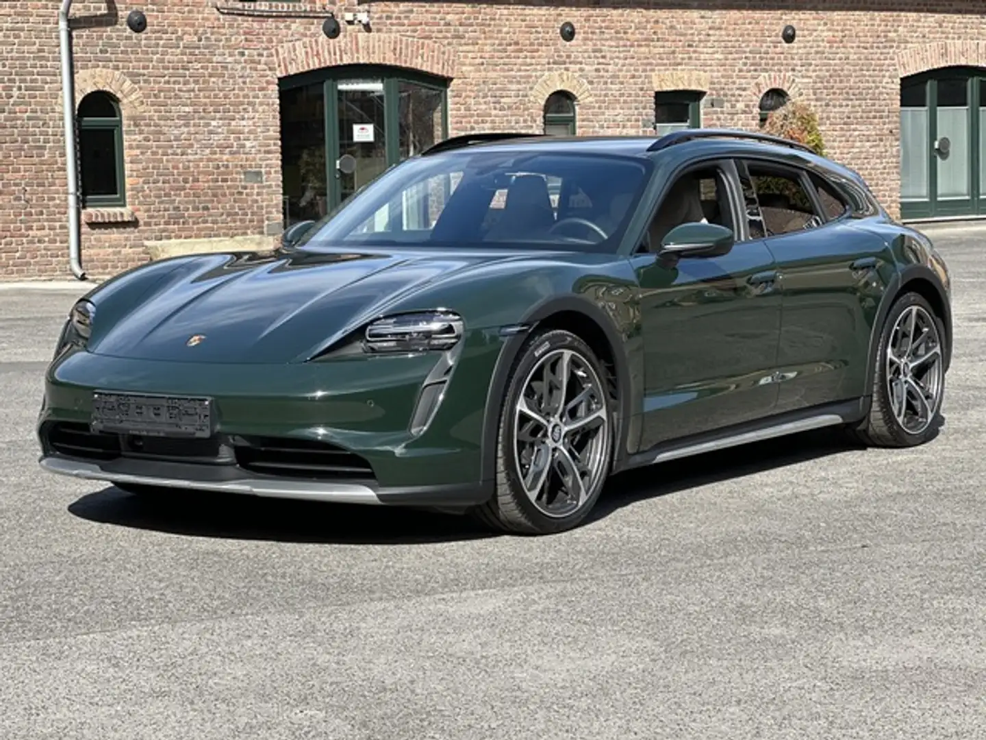Porsche Taycan 4 Cross Turismo 21CT DESIGN*PANORAMA*KAMERA*ABSTAN Grün - 1