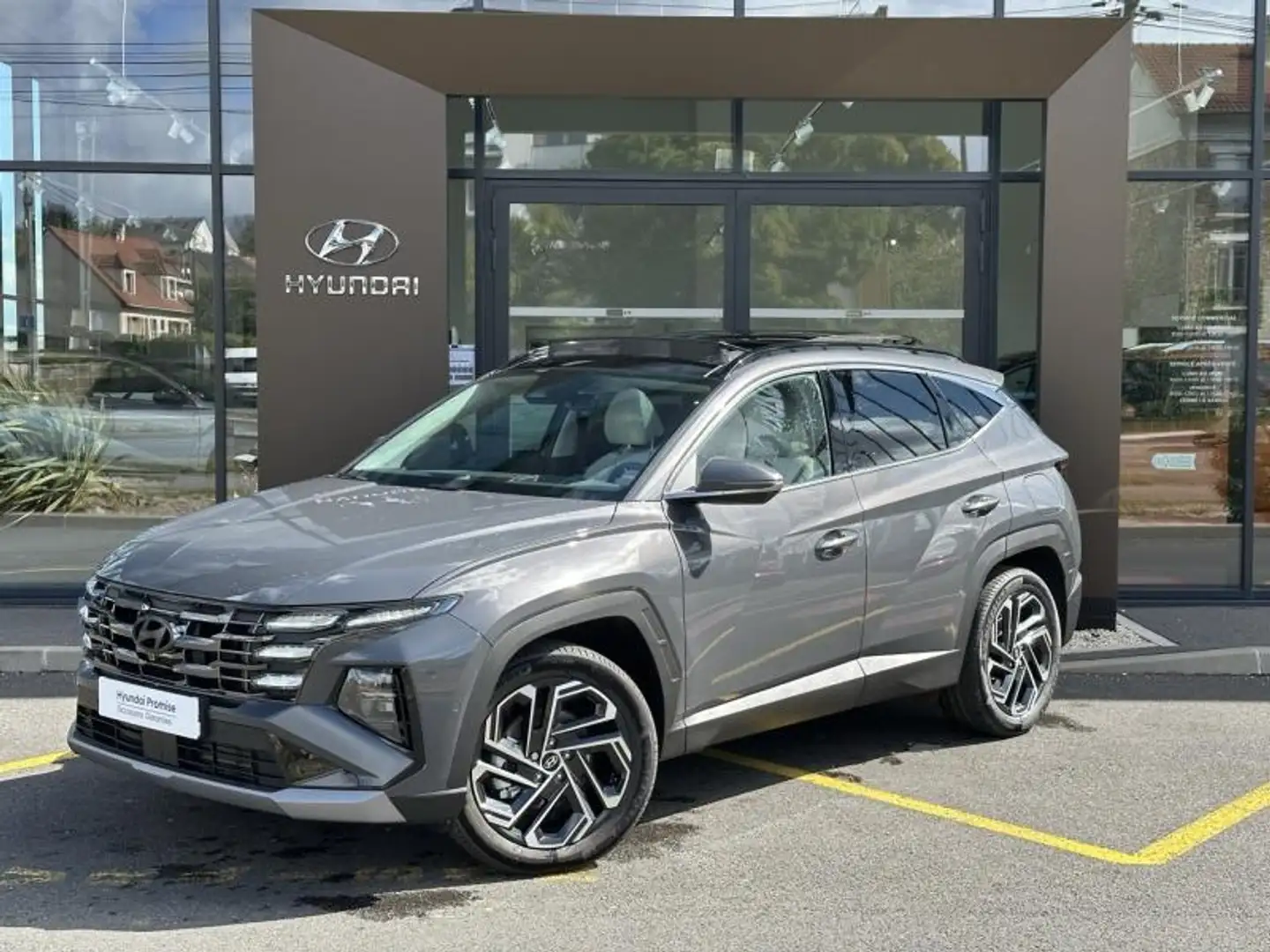Hyundai TUCSON 1.6 T-GDI 215ch Hybrid Executive Grau - 1