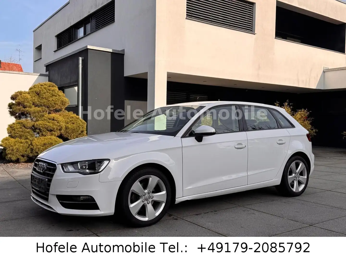 Audi A3 Sportback ambition **SHZ/PDC** Bílá - 1
