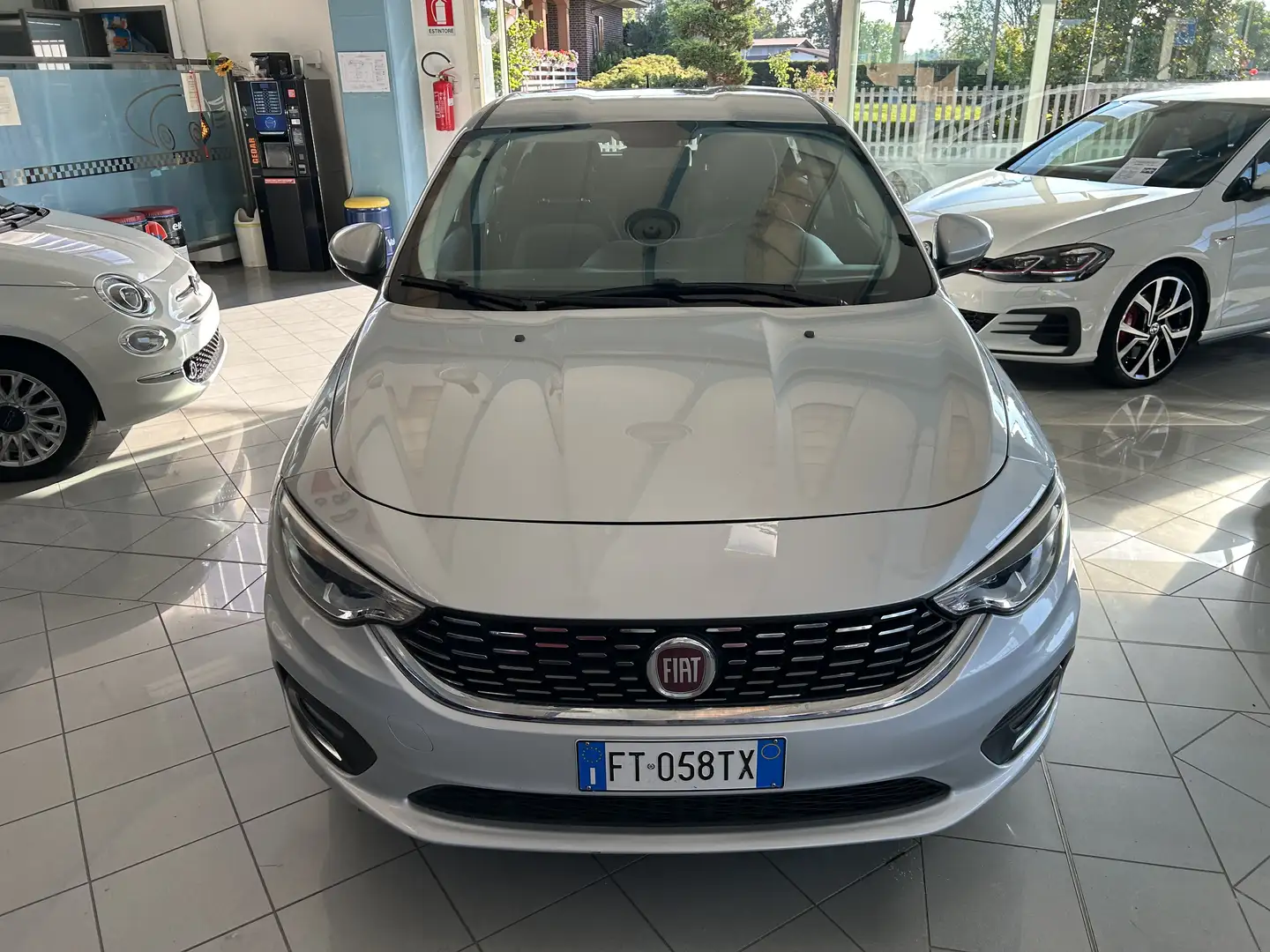 Fiat Tipo Tipo 4 porte 4p 1.4 Easy 95cv Gpl Argento - 2
