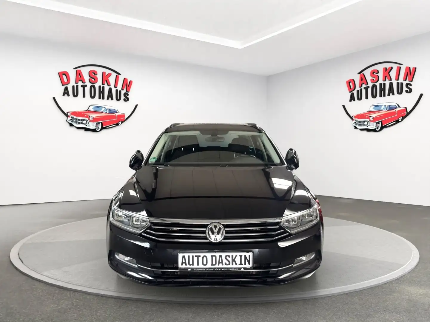 Volkswagen Passat Variant AUTOMATIK/ZAHNRIEMEN NEU/TÜV NEU Schwarz - 2