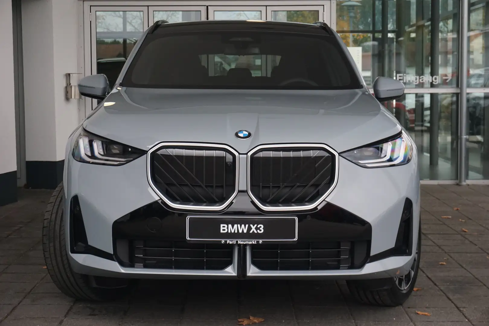 BMW X3 20d xDrive M-Sport NAVI LED AHK PANO 360° DA-Prof. Gris - 2