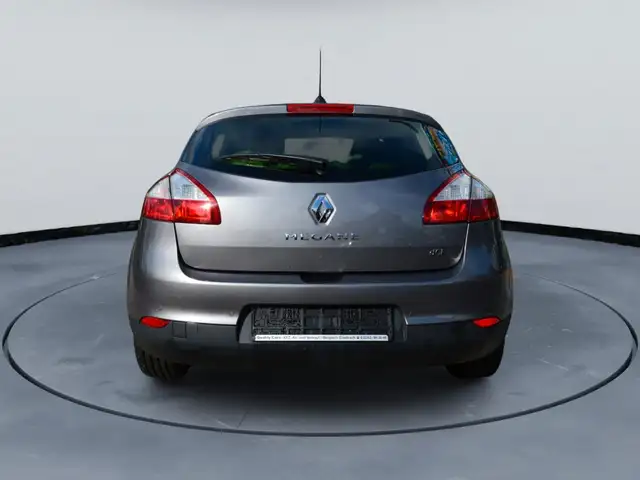Renault Megane view 4