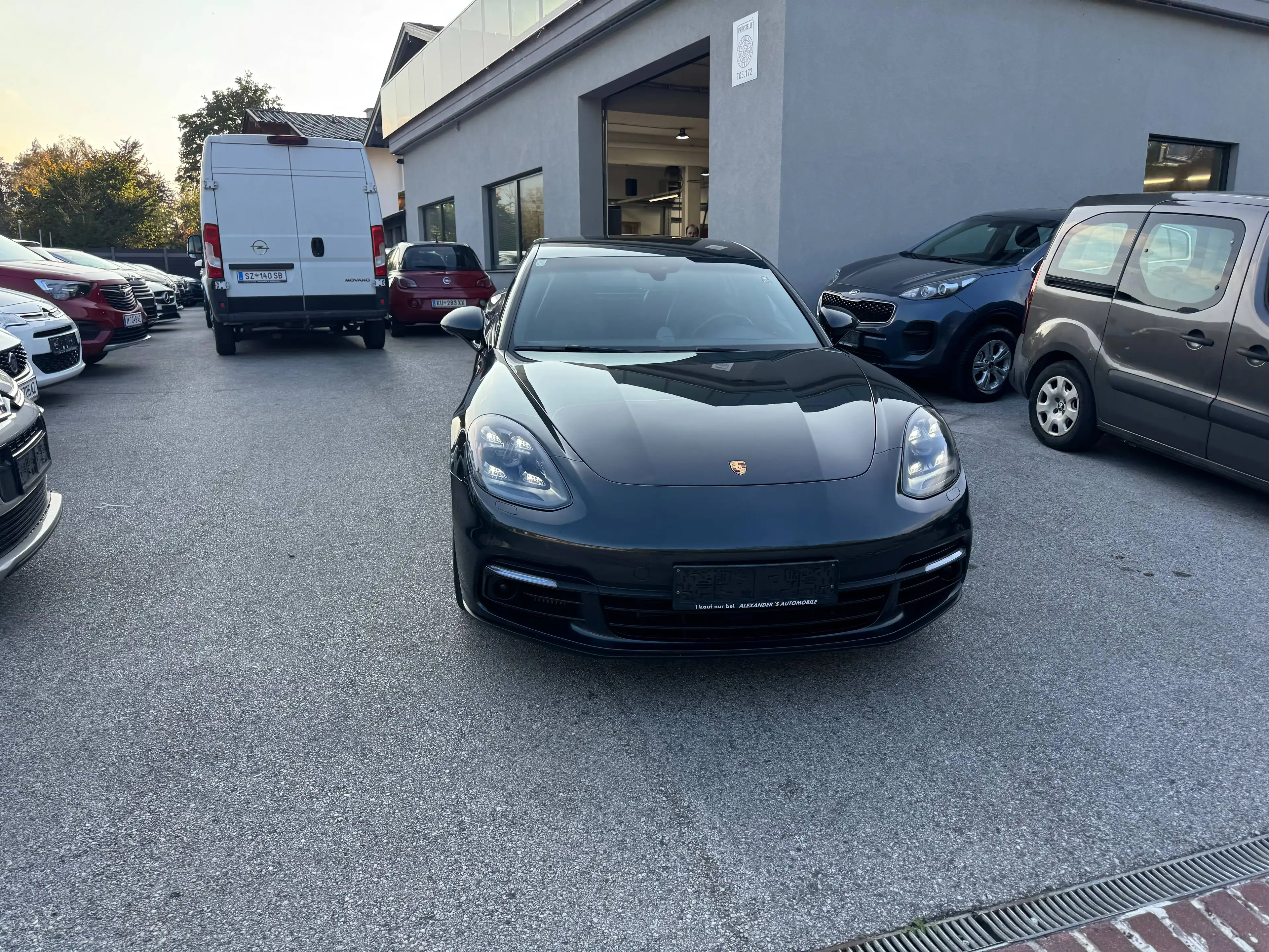 Porsche Panamera 4 S — photo 6