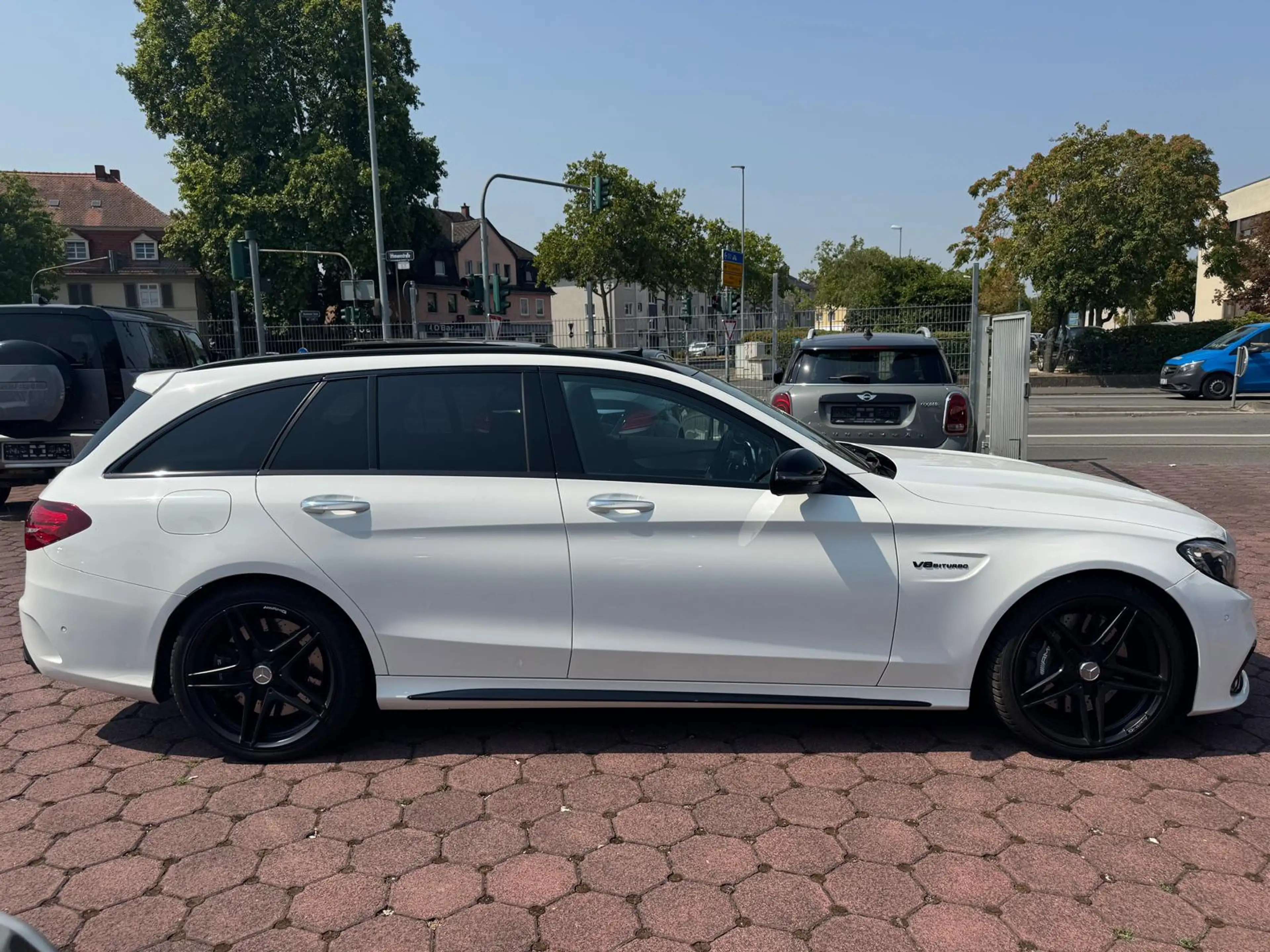 Mercedes-Benz C 63 AMG PAGA BURM PANO KEYLESS FAHRASS+ RFKA — photo 4
