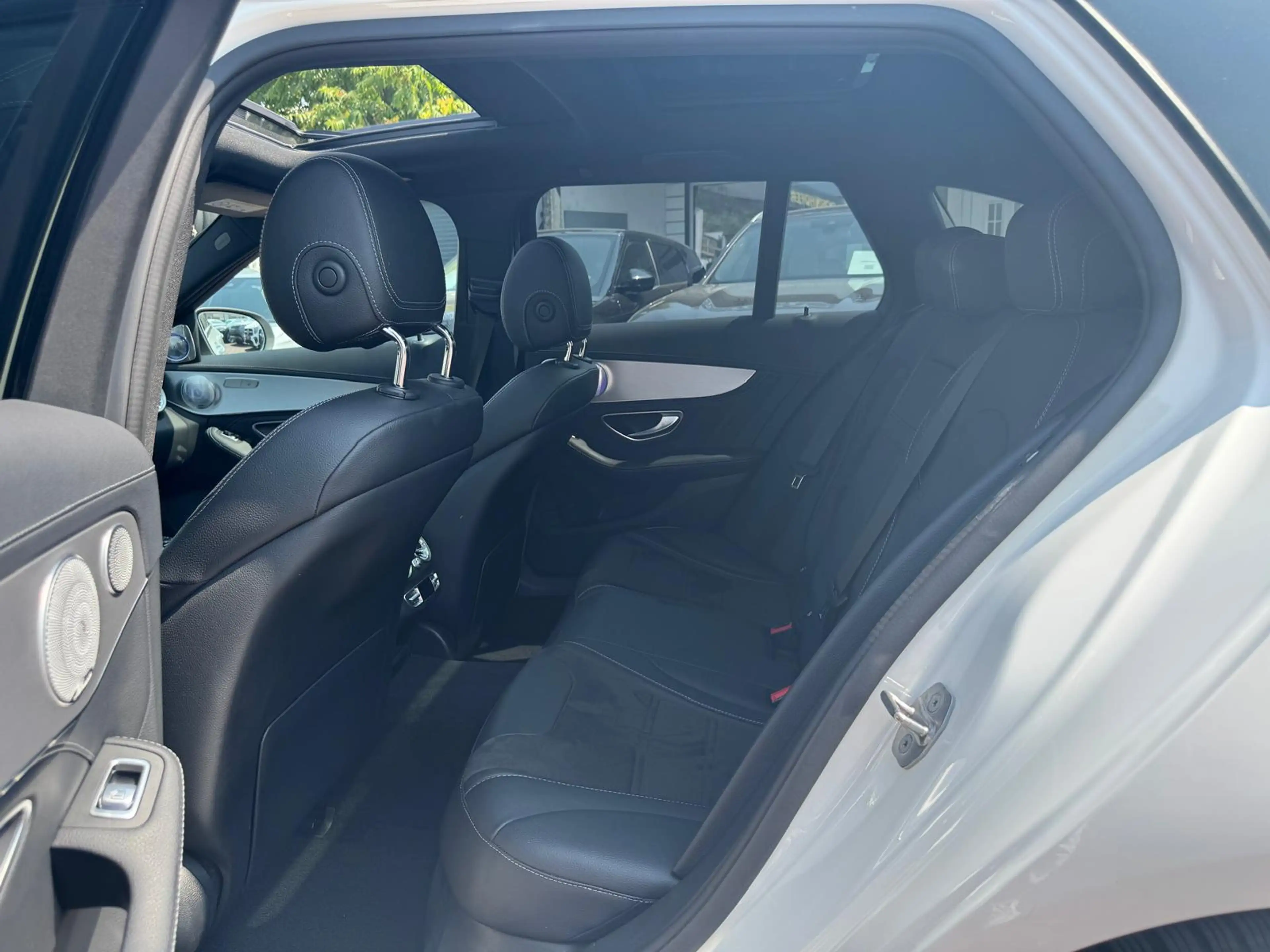 Mercedes-Benz C 63 AMG PAGA BURM PANO KEYLESS FAHRASS+ RFKA — photo 11