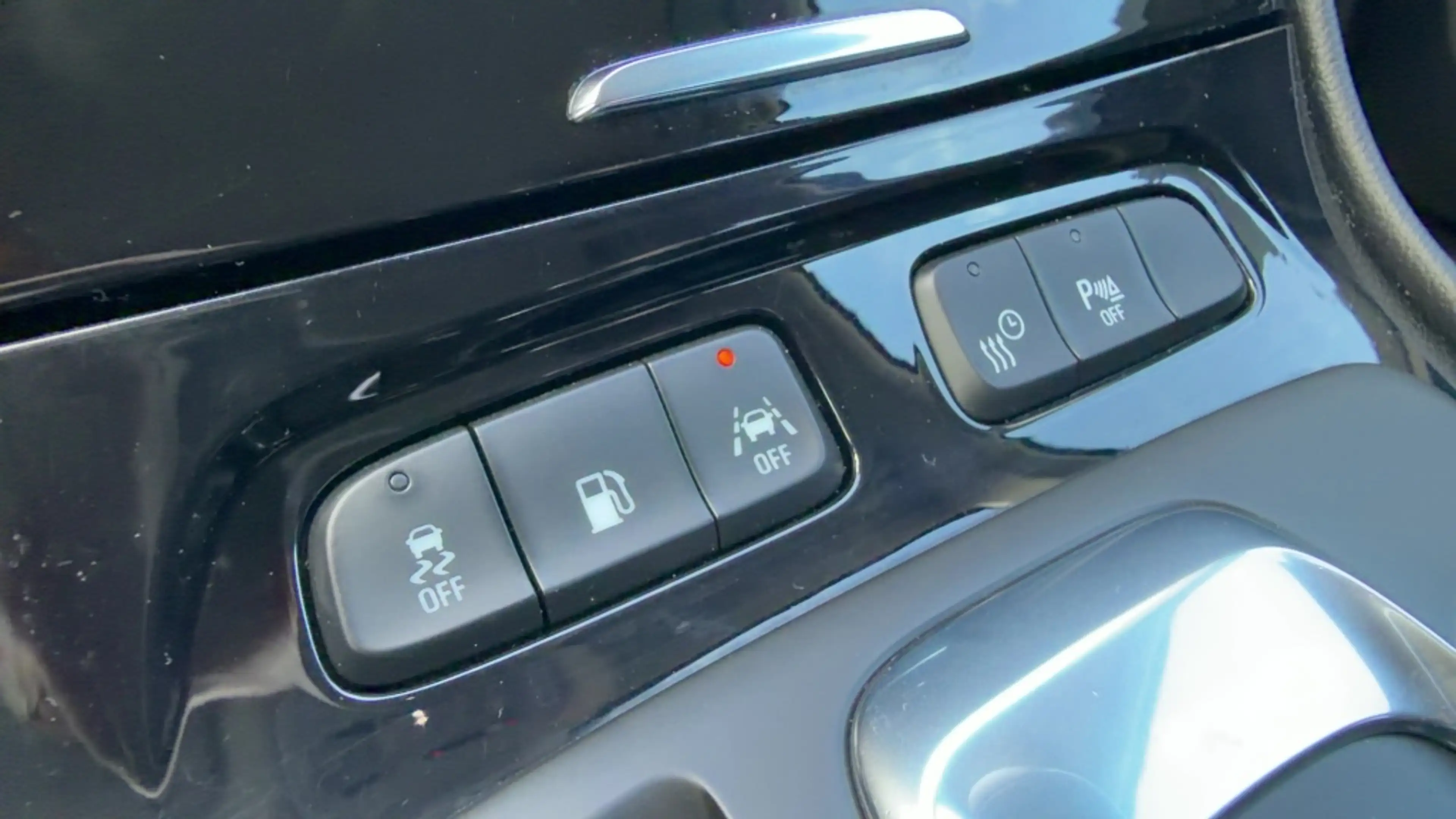 Opel Grandland X 1.6 Turbo Plug-in Hybride Business Elegance 360 Ca — photo 22