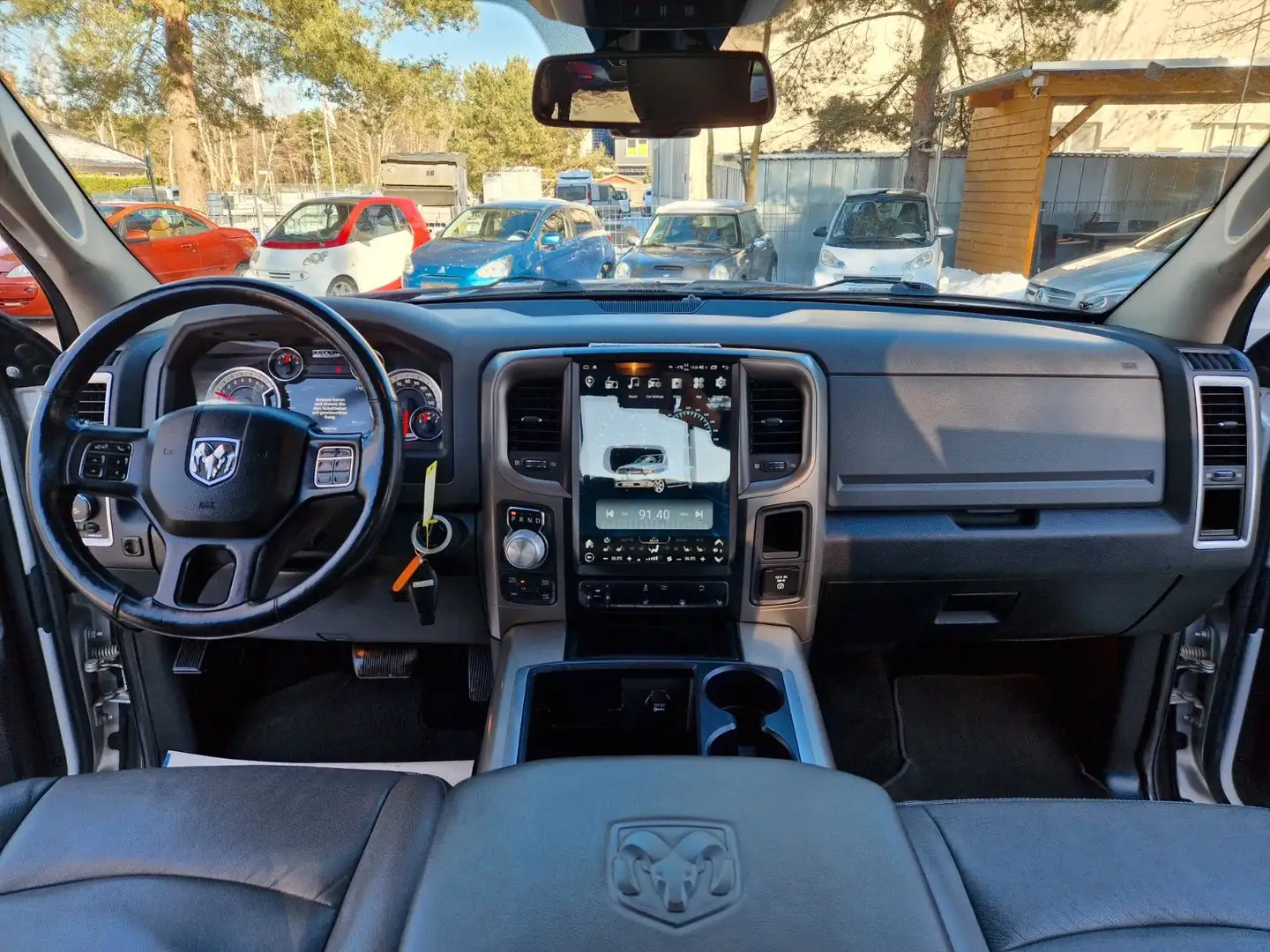 Dodge RAM 1500 5.7 HEMi 4x4 LED TABLET ANDROiD CAM Silber - 2