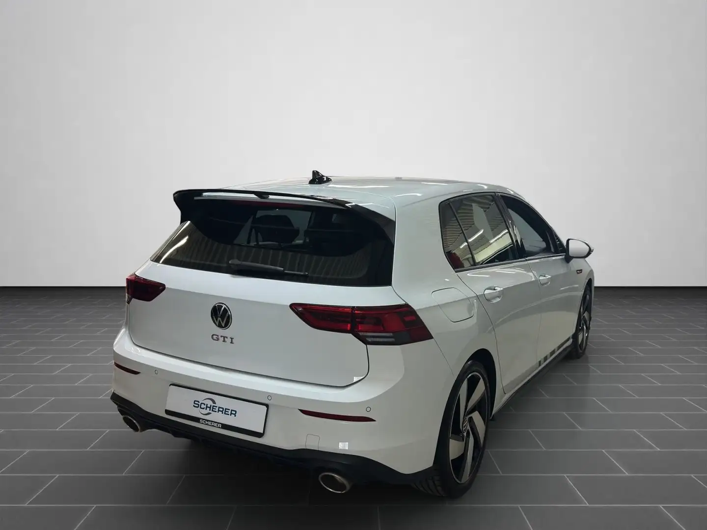 Volkswagen Golf GTI Golf VIII 2.0 TSI GTI Clubsport DSG PDC RearView Wit - 2