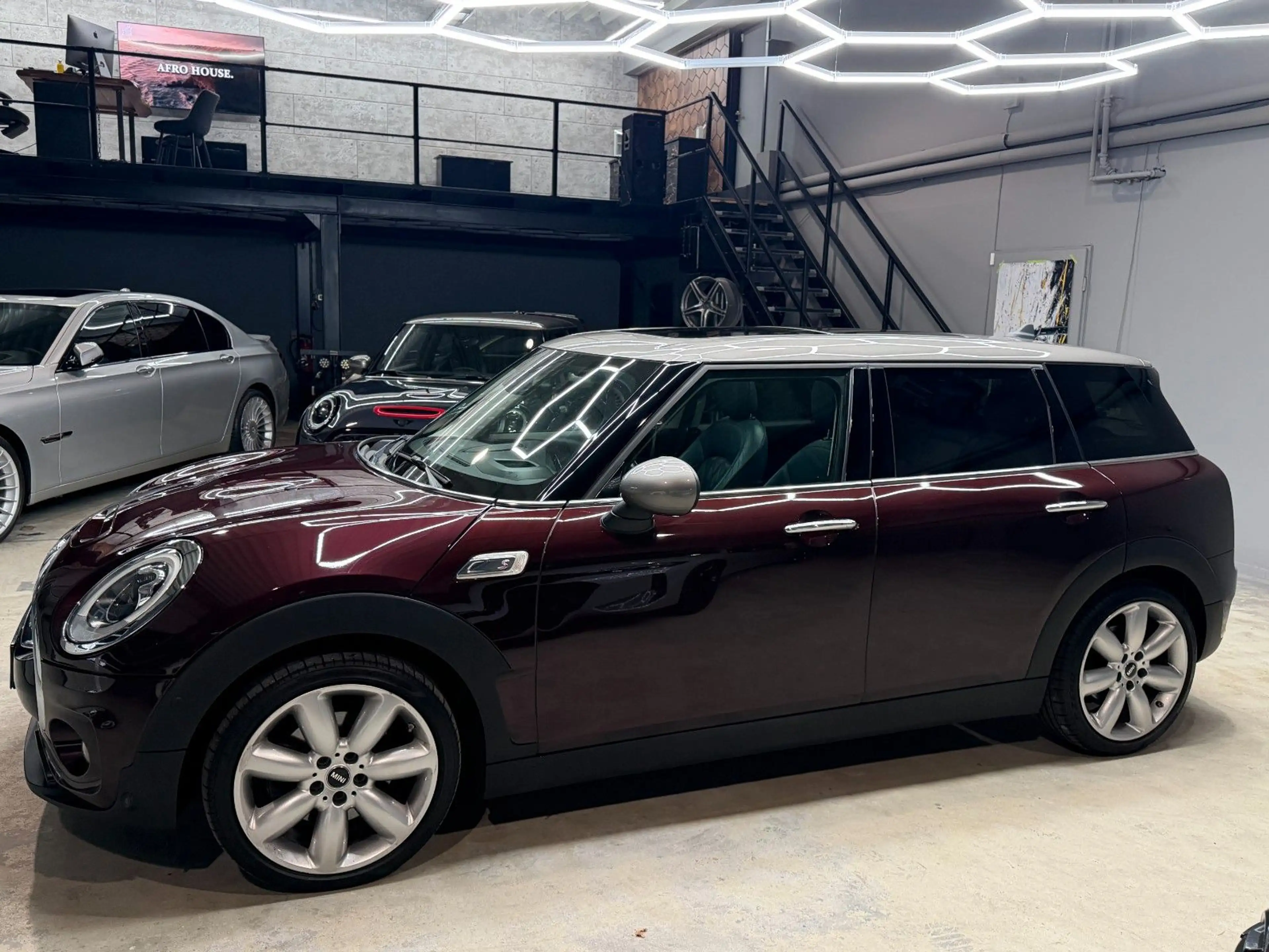 MINI Cooper SD COOPERSD Clubman/Chili/HuD/PDC/ACC/LED/SHZ/19% — photo 4