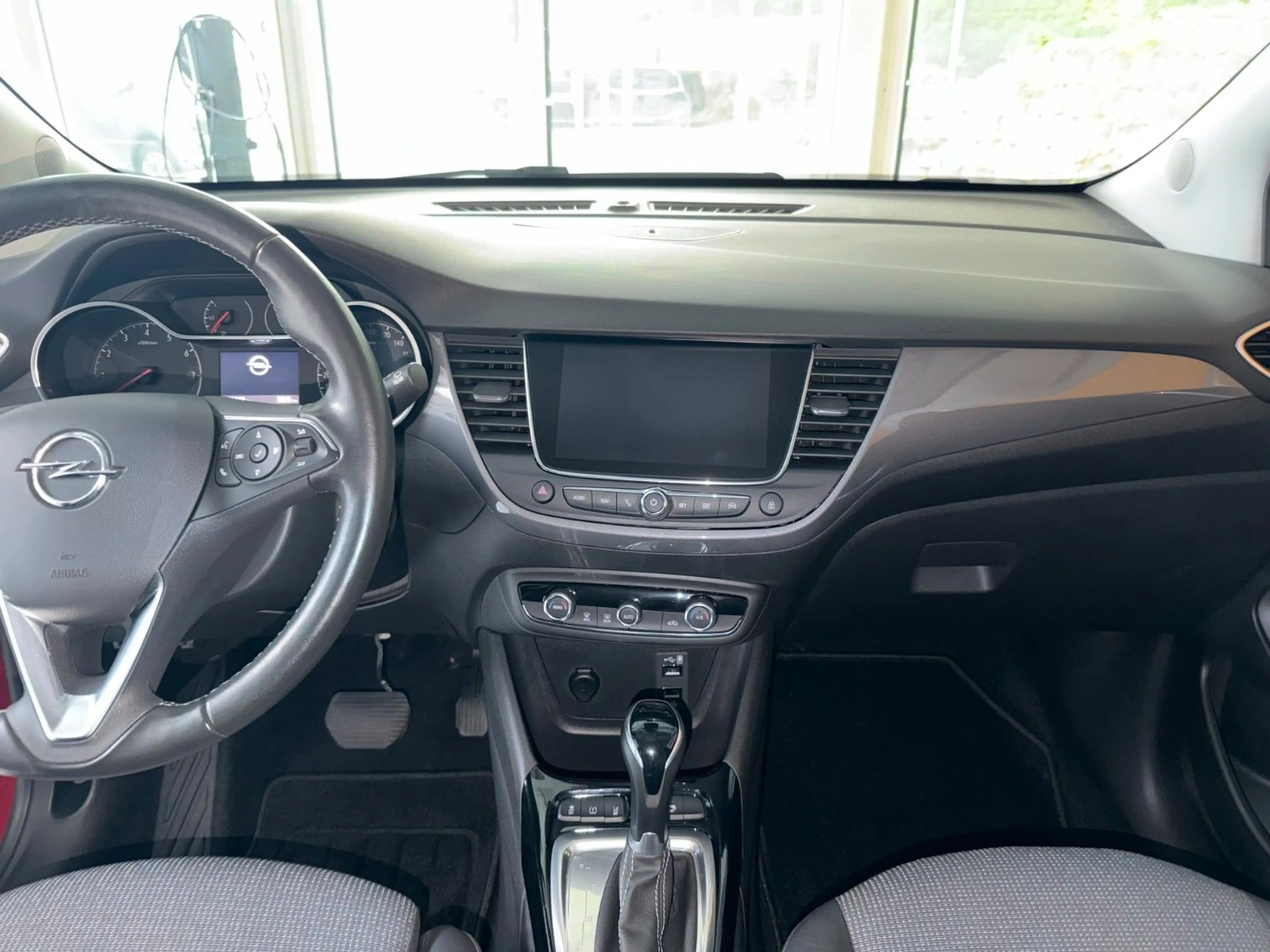 Opel Crossland X Elegance Automatik+Navi+AHK — photo 12