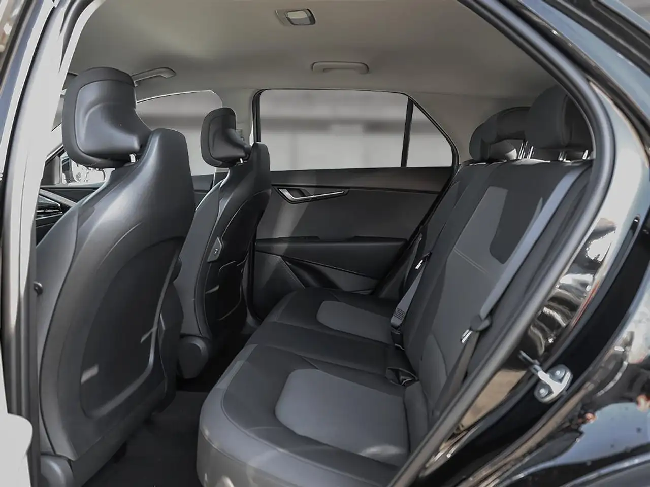 Kia Niro снимка Kia Niro