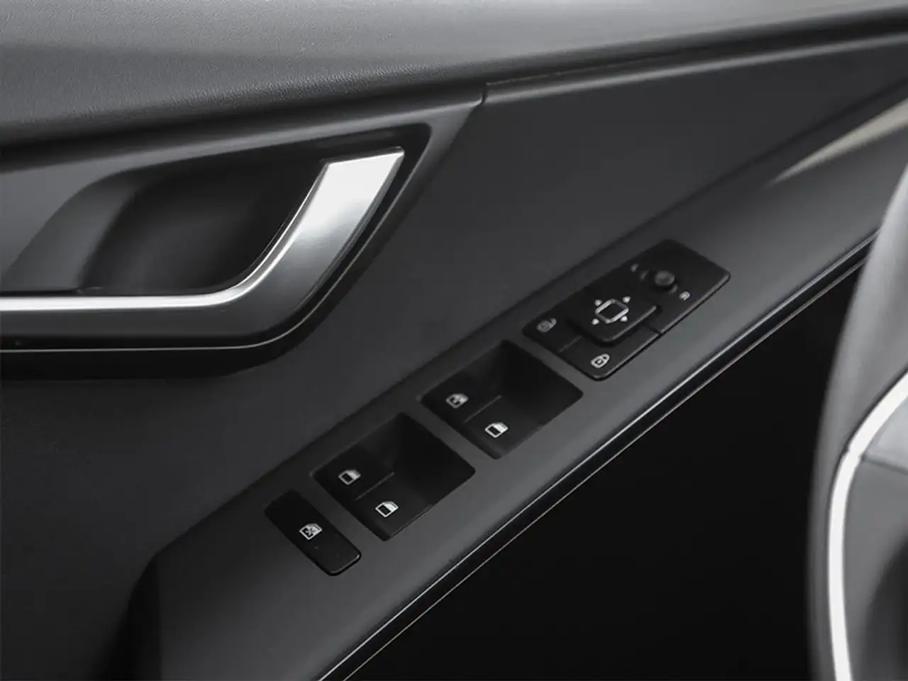 Kia Niro снимка Kia Niro