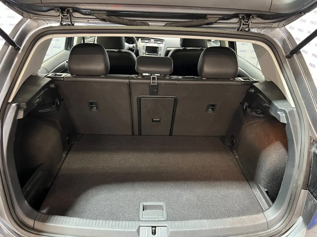 Volkswagen Golf снимка Volkswagen Golf