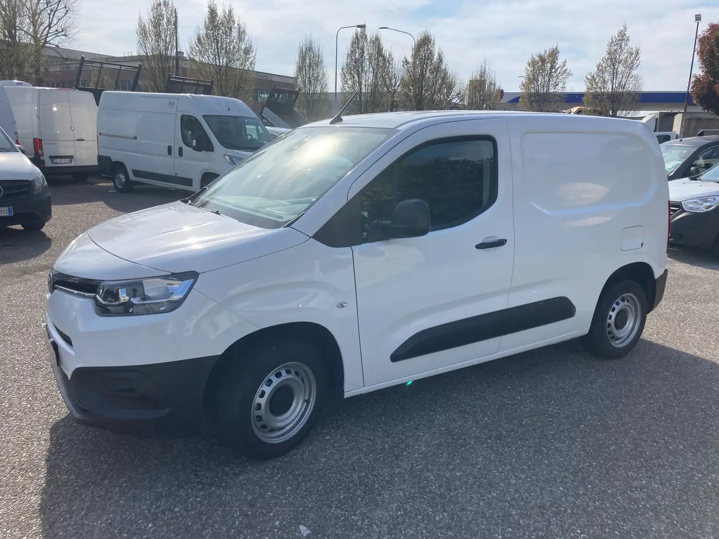 Toyota Proace City 1.5 Bianco - 2