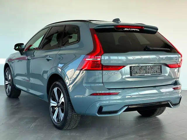 Volvo XC60 view 12