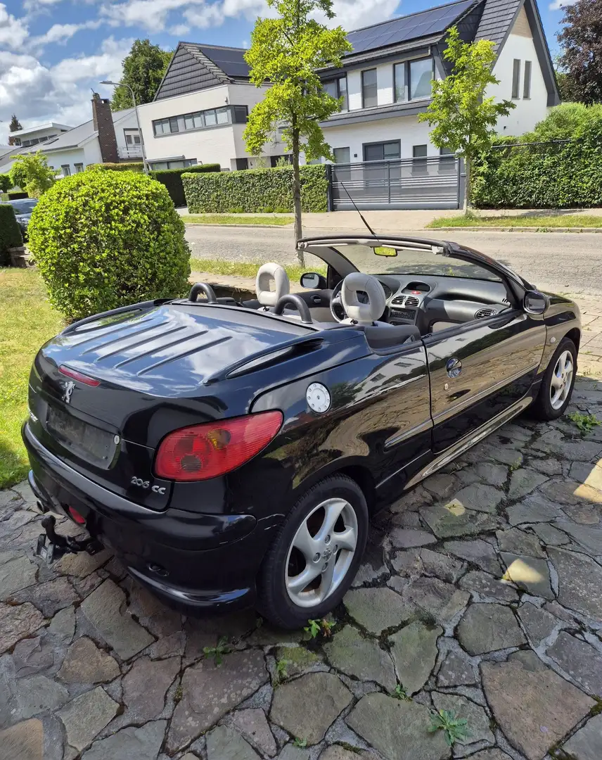 Peugeot 206 CC 1.6 Benzine Cabrio Automatic 70.000 km Zwart - 1