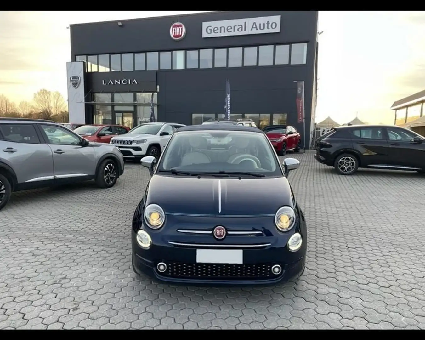 Fiat 500C III 2015 1.3 mjt Riva 95v Azul - 2