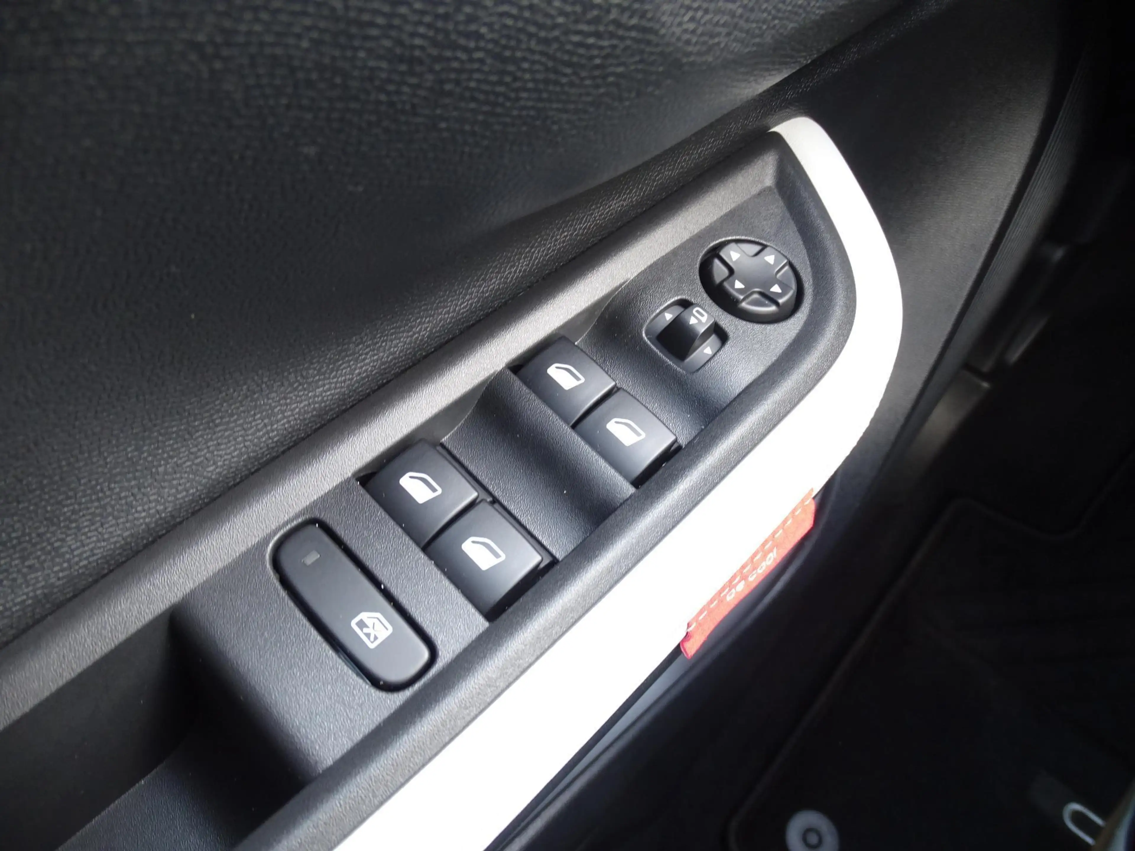 Citroen C3 Turbo 100 ch Manual MAX — photo 15
