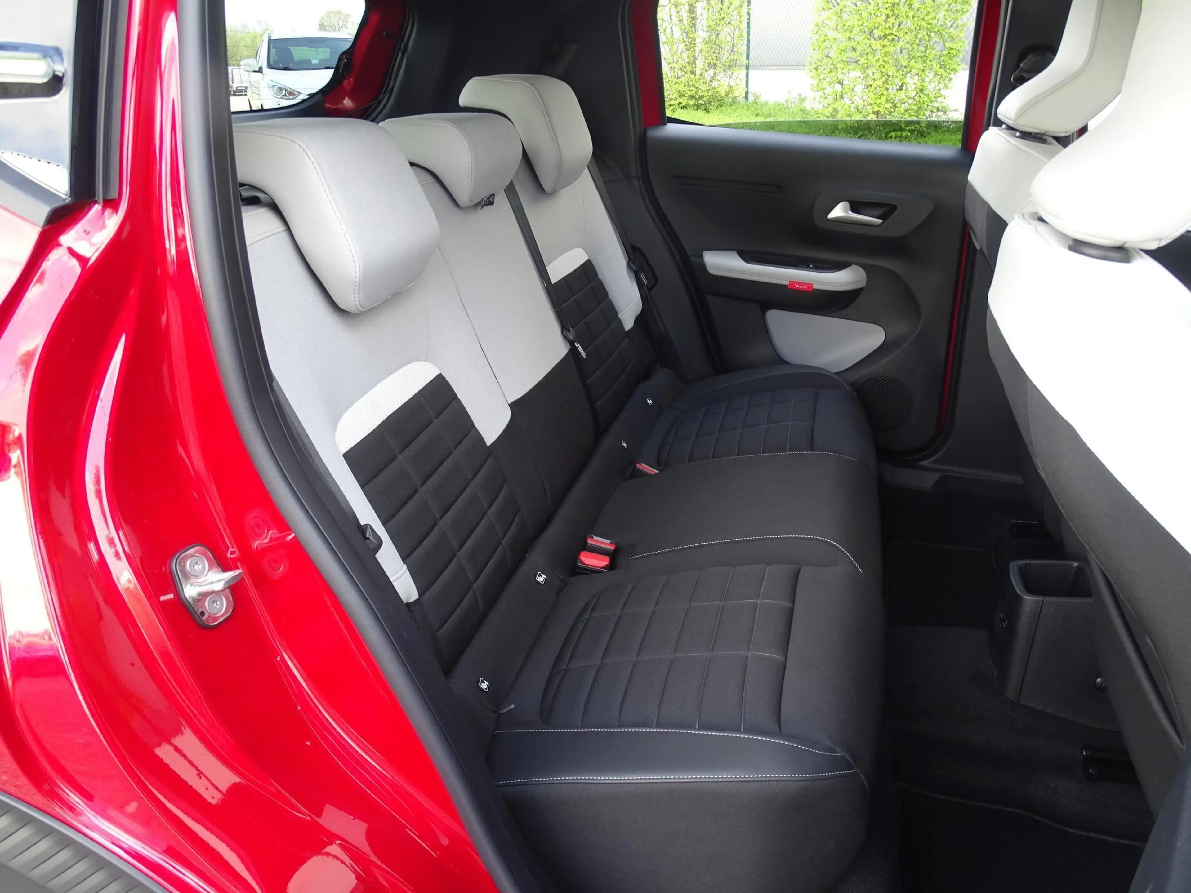 Citroen C3 Turbo 100 ch Manual MAX — photo 12