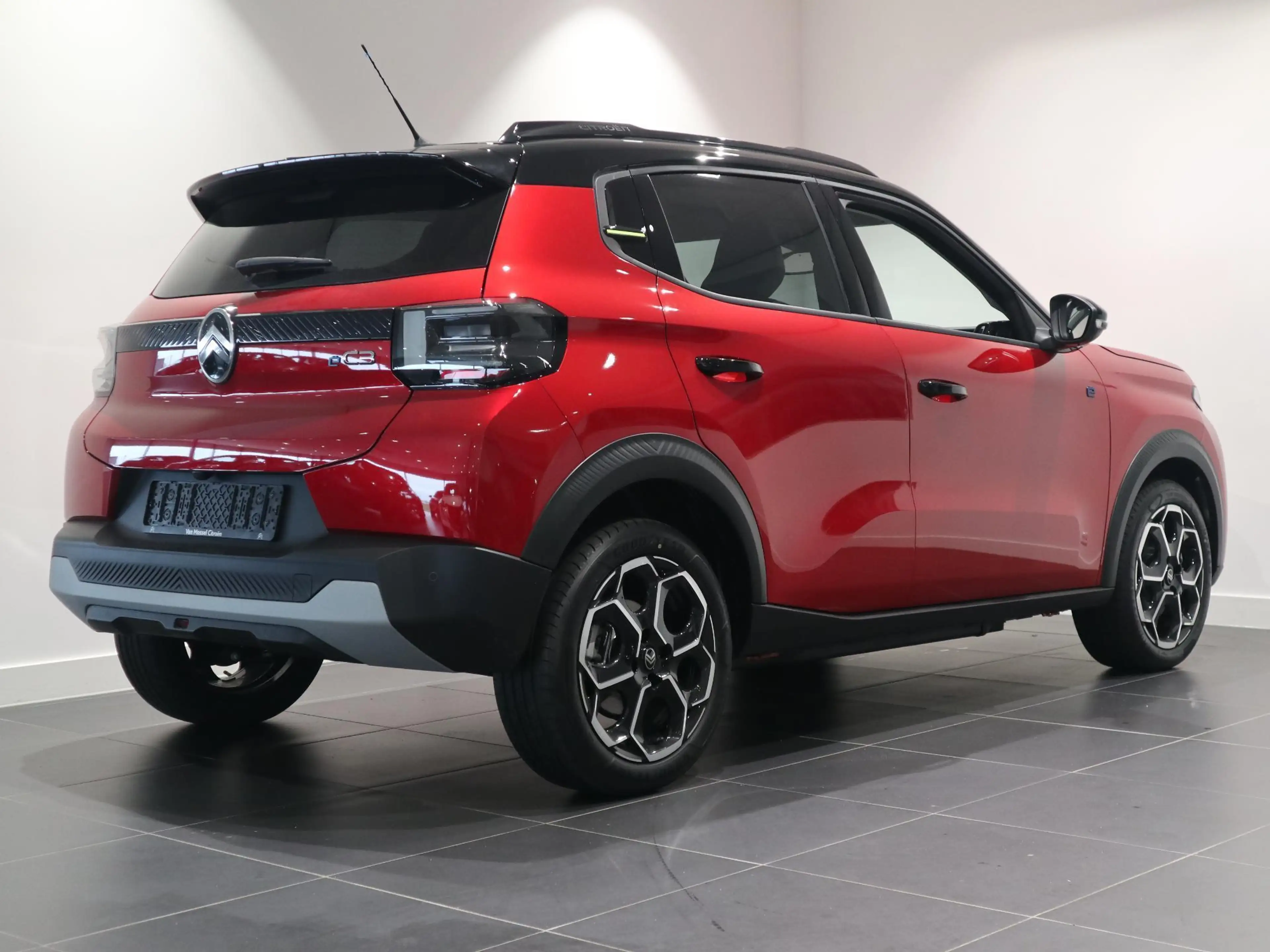 Citroen C3 Turbo 100 ch Manual MAX — photo 2