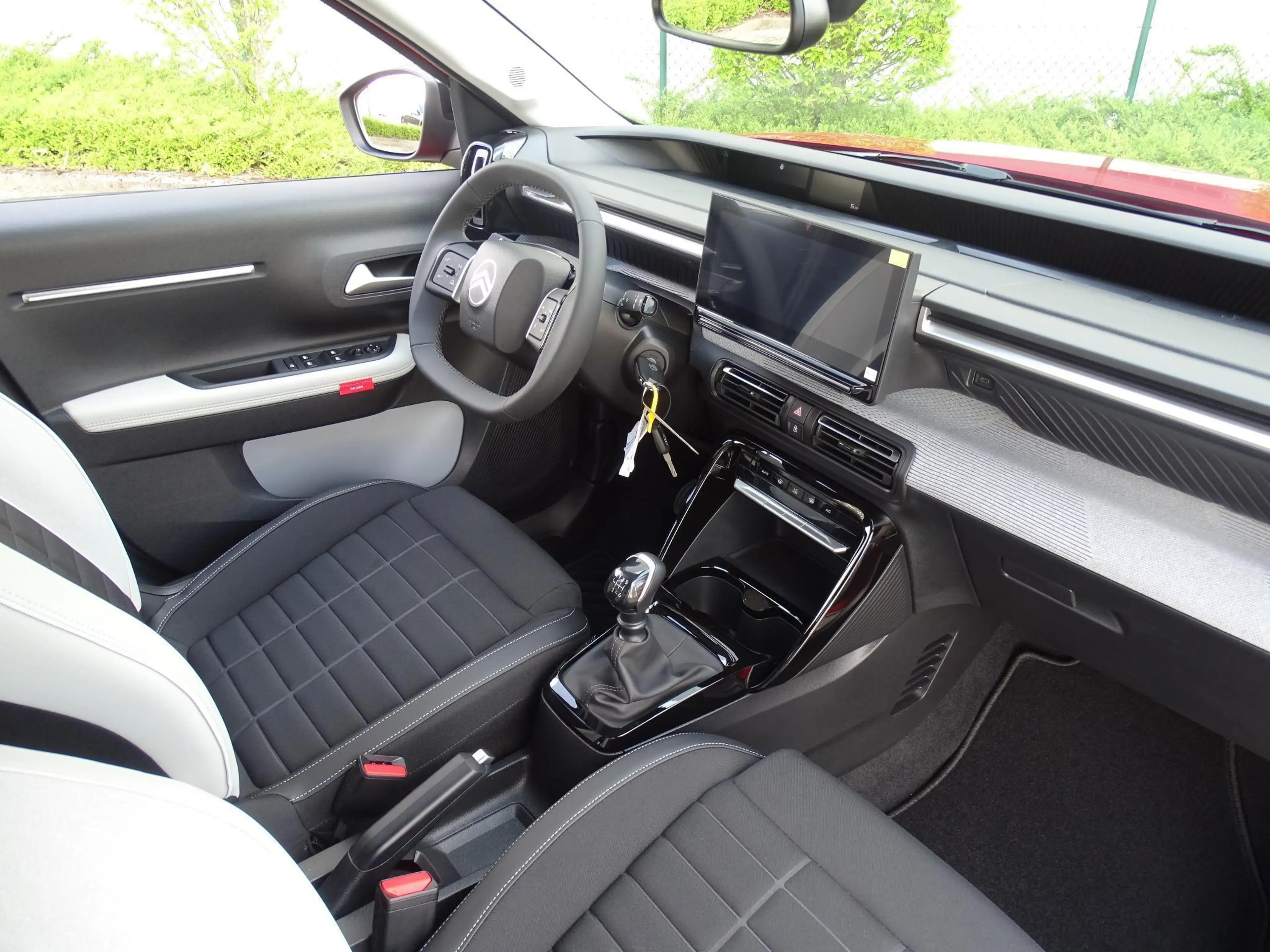 Citroen C3 Turbo 100 ch Manual MAX — photo 9