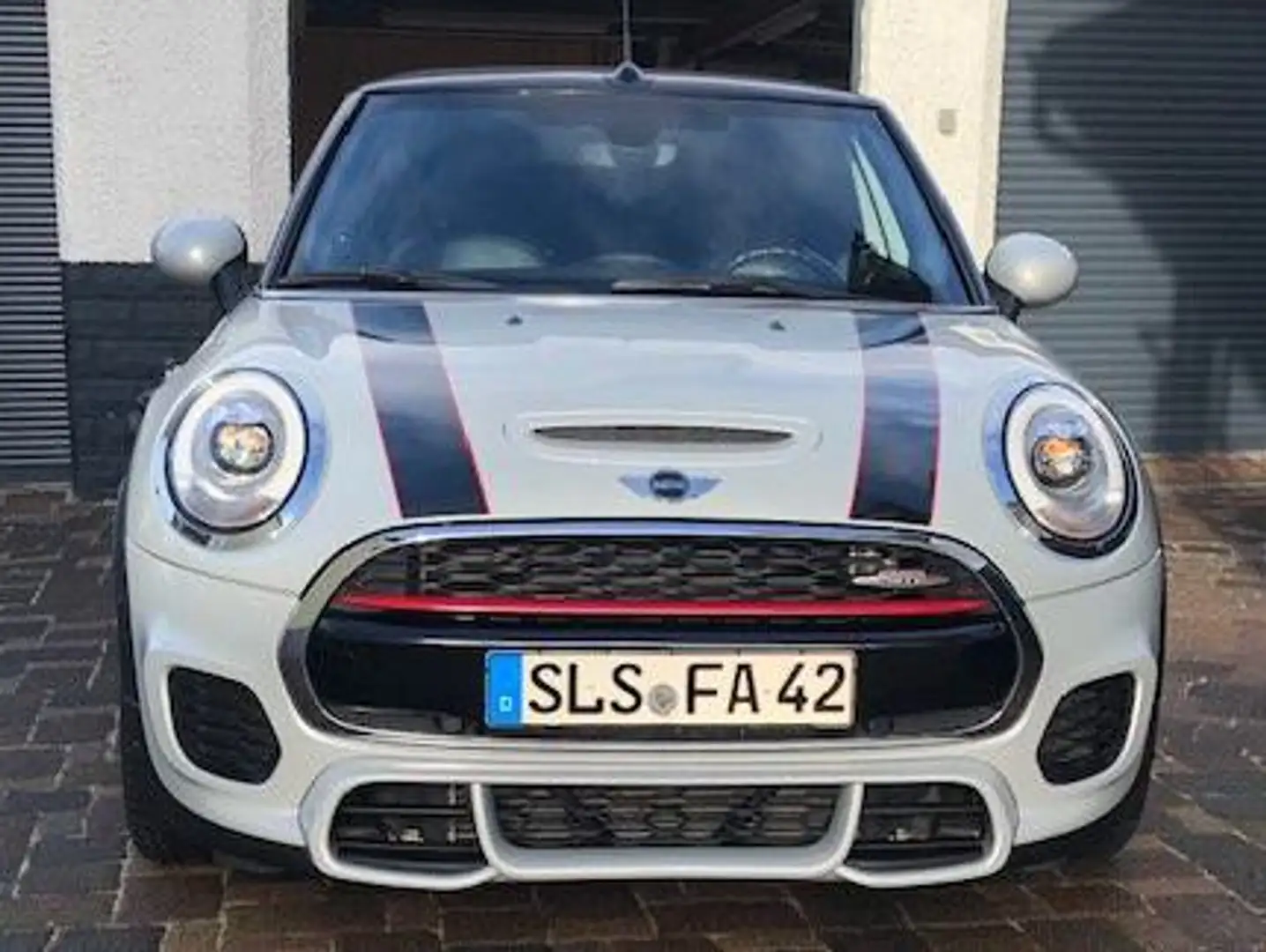 MINI John Cooper Works Cabrio Mini John Cooper Works Cabrio Sport-Aut. Biały - 1