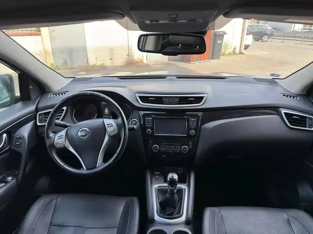 Nissan Qashqai view 16
