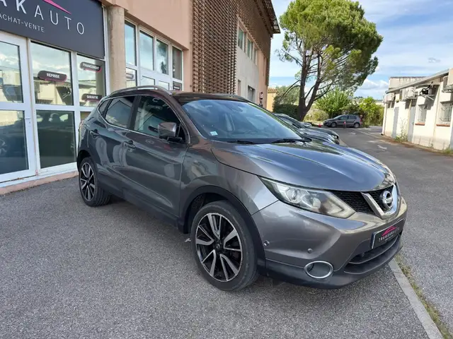Nissan Qashqai view 3