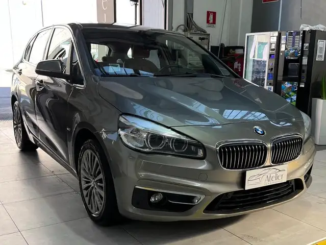 BMW 218 Serie 2 F45 LUXURI 218d