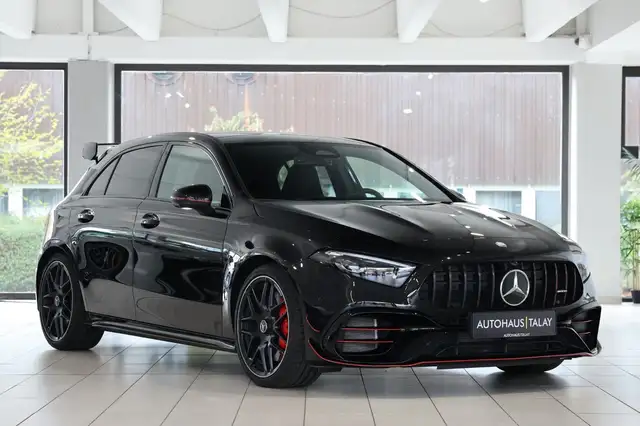 Mercedes-Benz A 45 AMG
