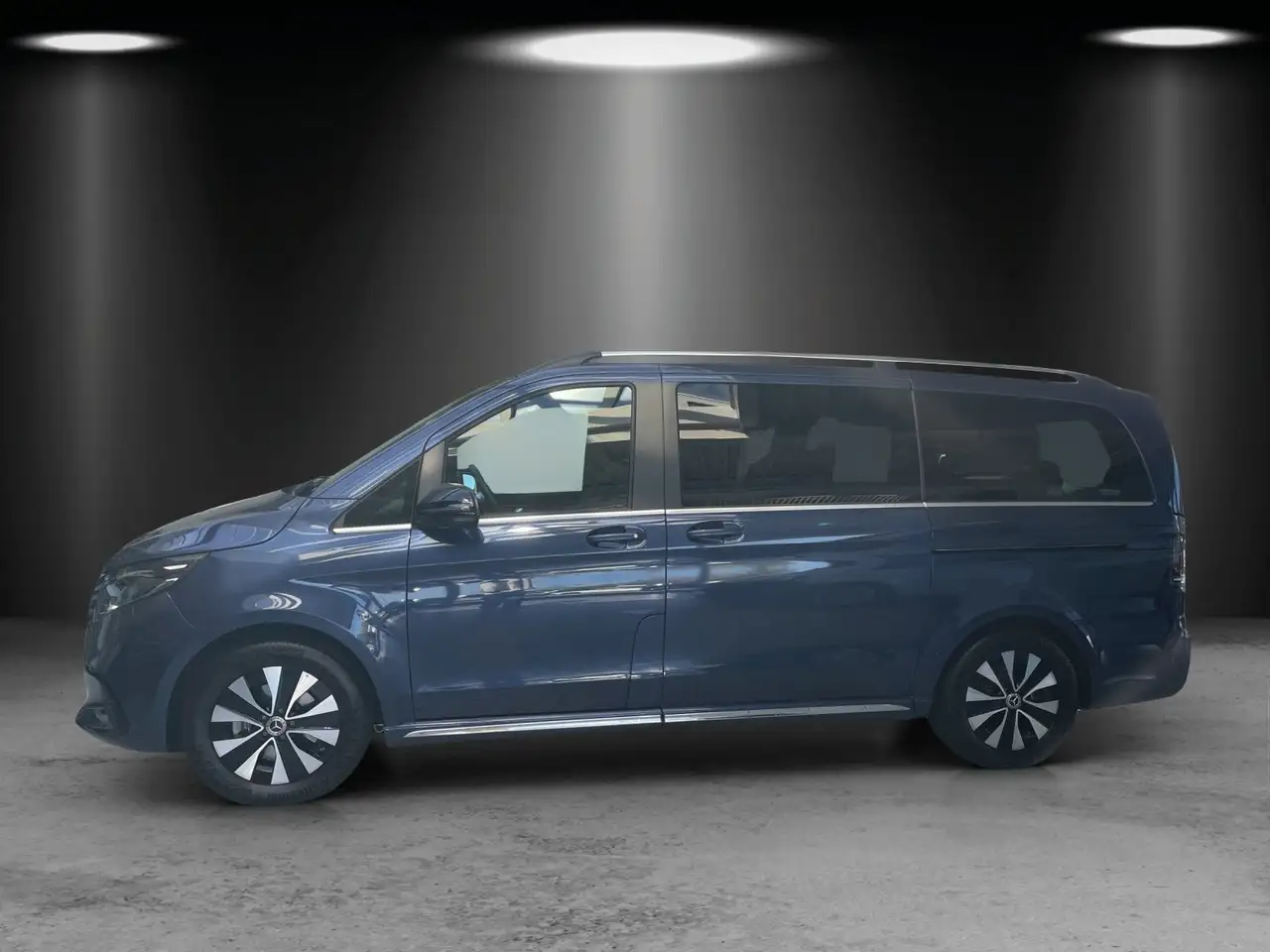 Mercedes-Benz EQV 300 L Facelift AVANTGA Pano DISTRO 360° MLED 2