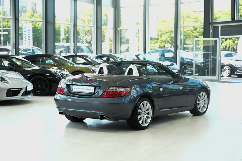 Mercedes-Benz SLK 200 Roadster*SPORT-FAHRWERK*6-GANG*NAPPA* — photo 2