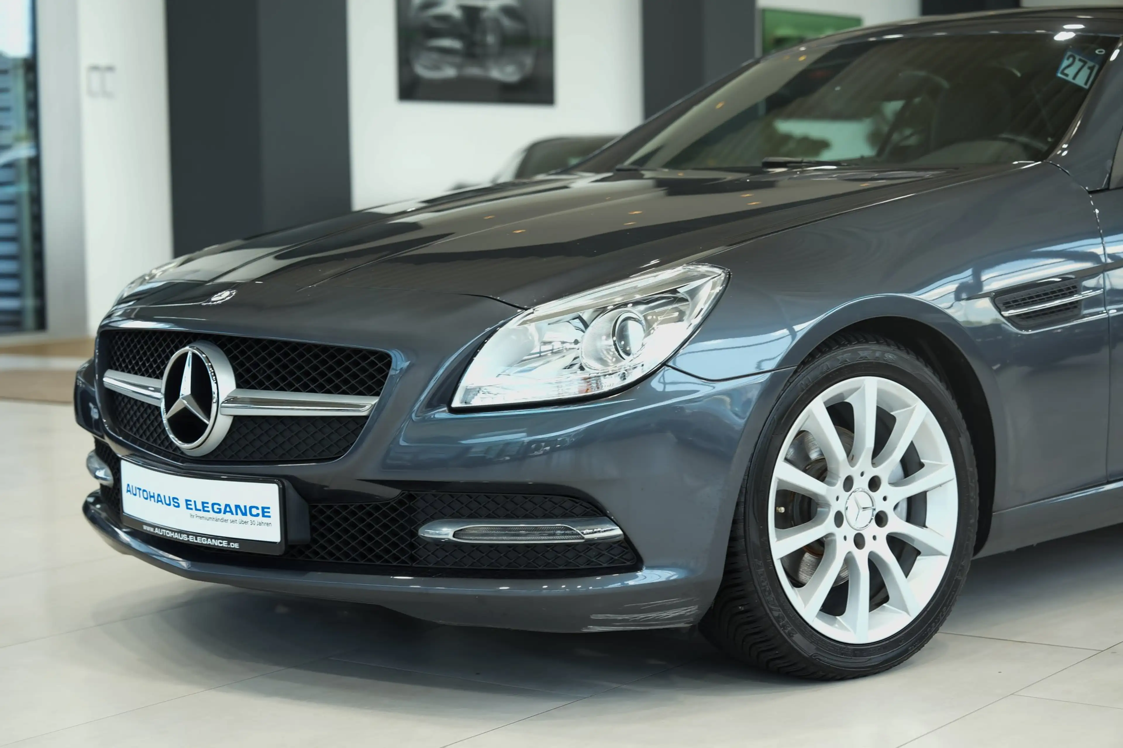 Mercedes-Benz SLK 200 Roadster*SPORT-FAHRWERK*6-GANG*NAPPA* — photo 12