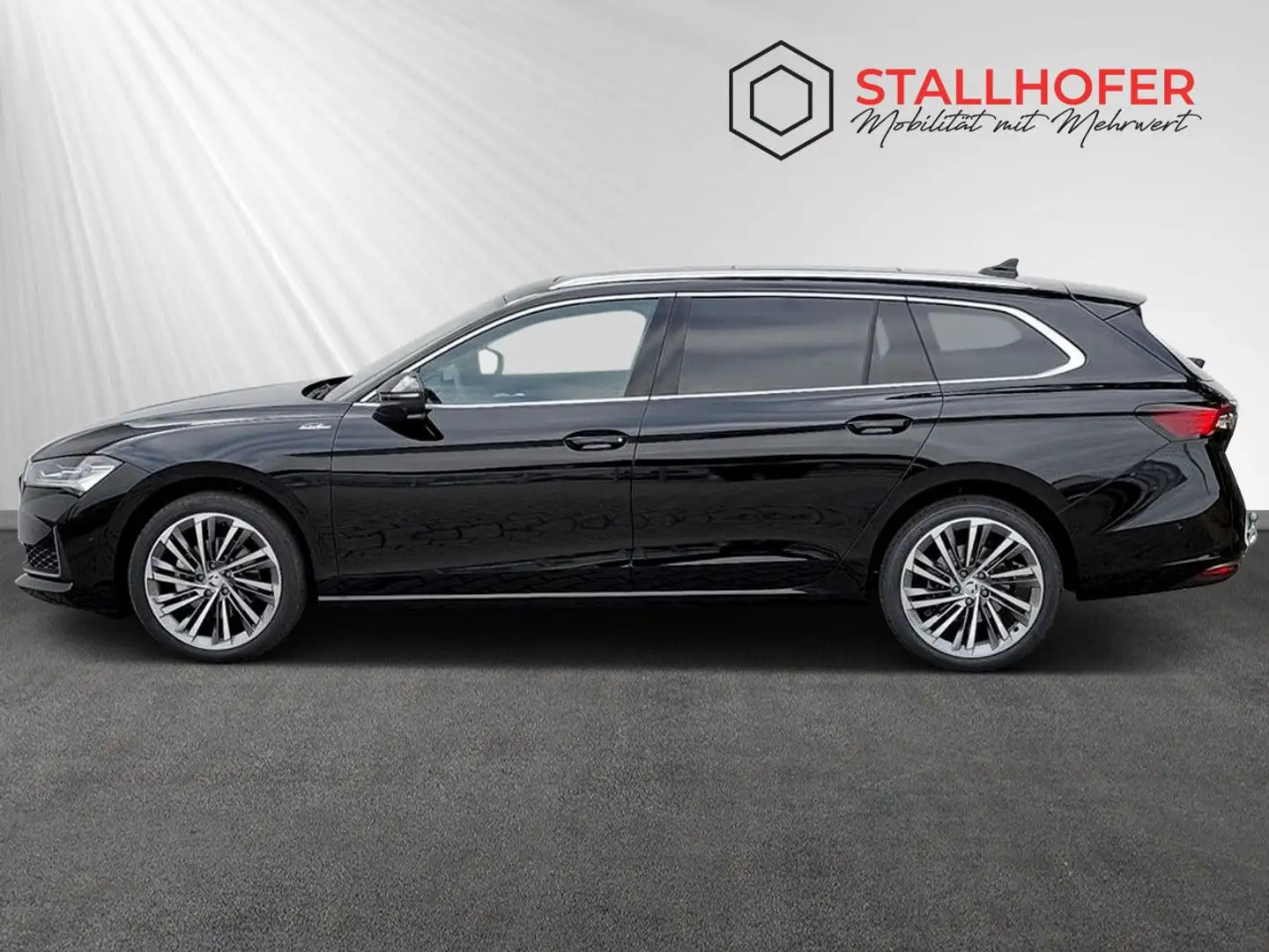 Skoda Superb Combi 2.0 TDI 110kW L&K Schwarz - 2