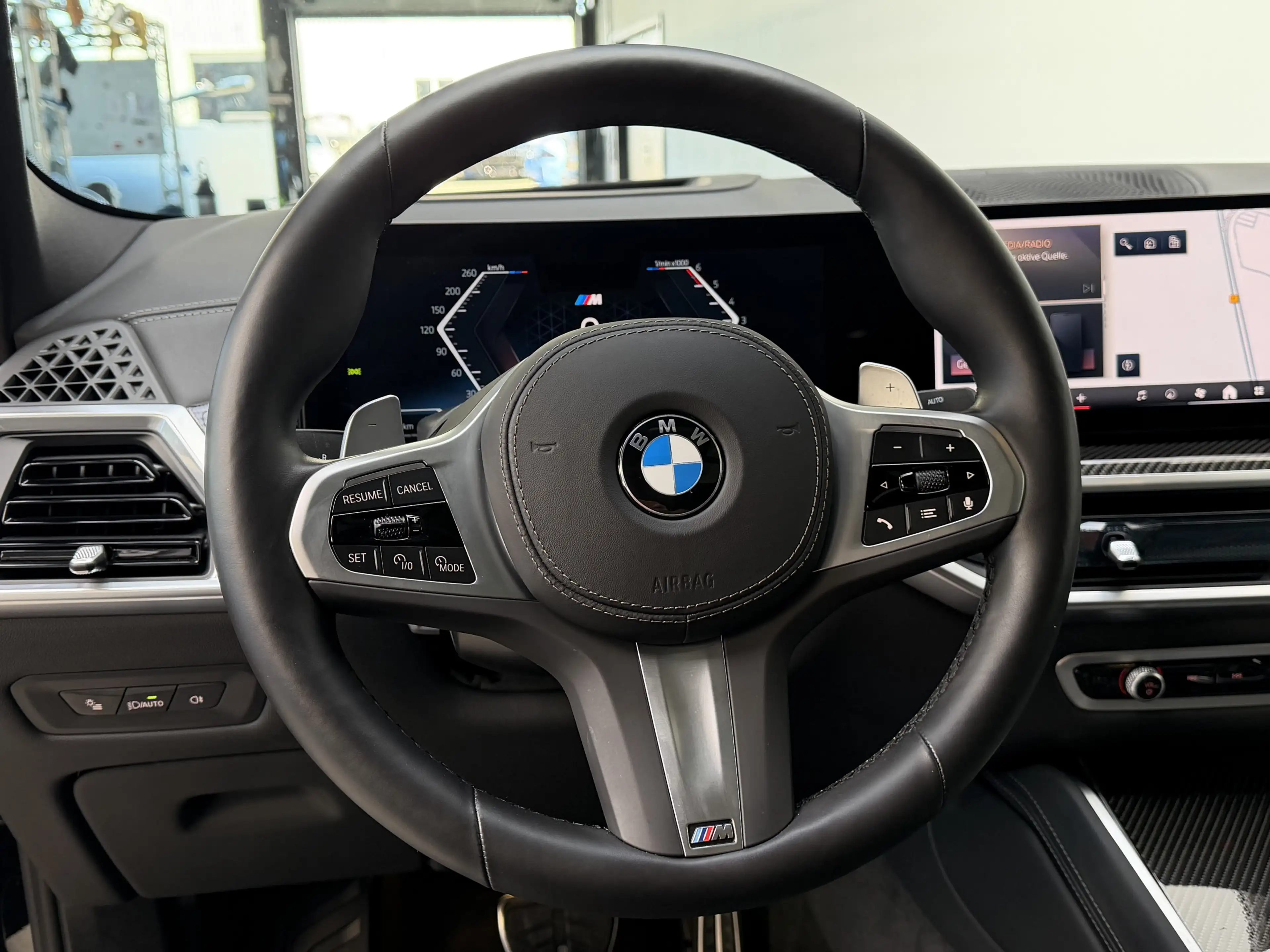 BMW X6 xDr40d M Sport Pro 22Zoll AHK Pano Sitzlüft. — photo 8