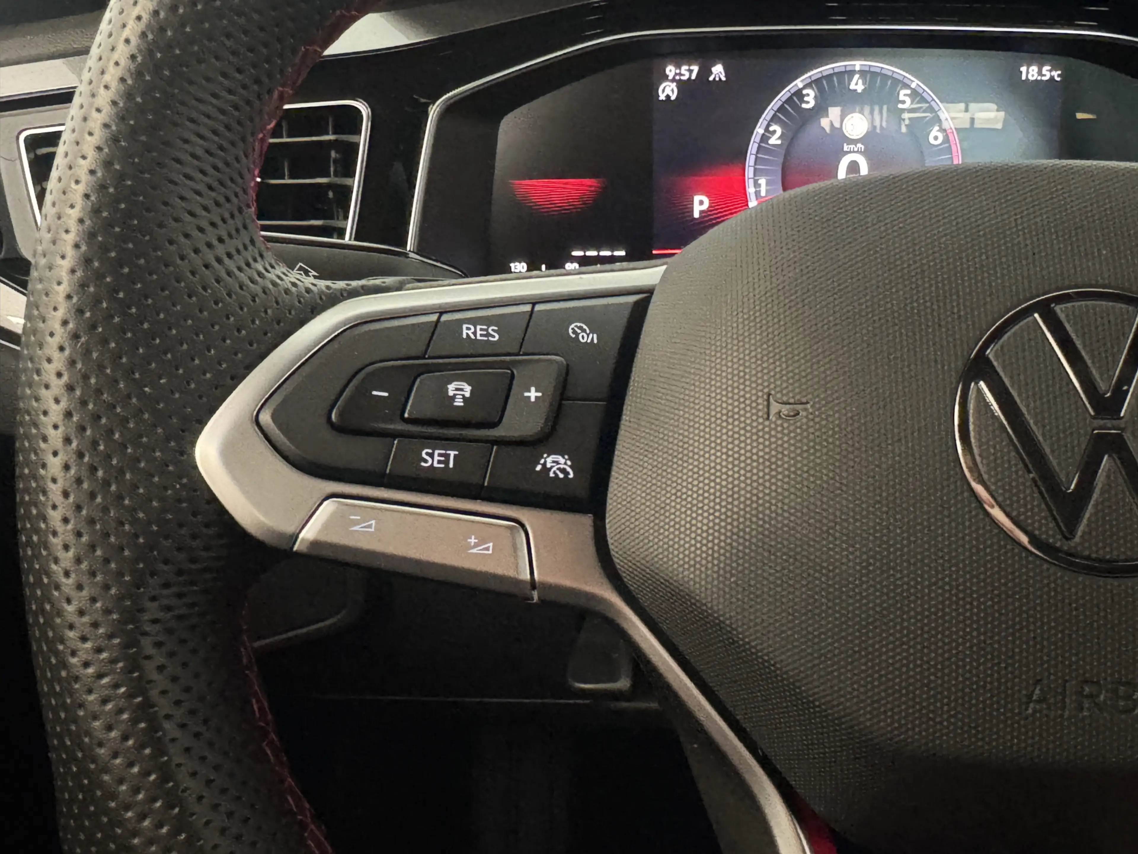 Volkswagen Polo GTI 2.0 TSI TSI 210PK DSG GTI-SPORT CARPLAY/LED/IQ-LIG — photo 17