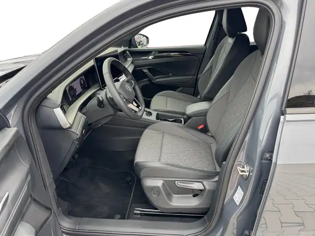 Volkswagen Tayron view 4