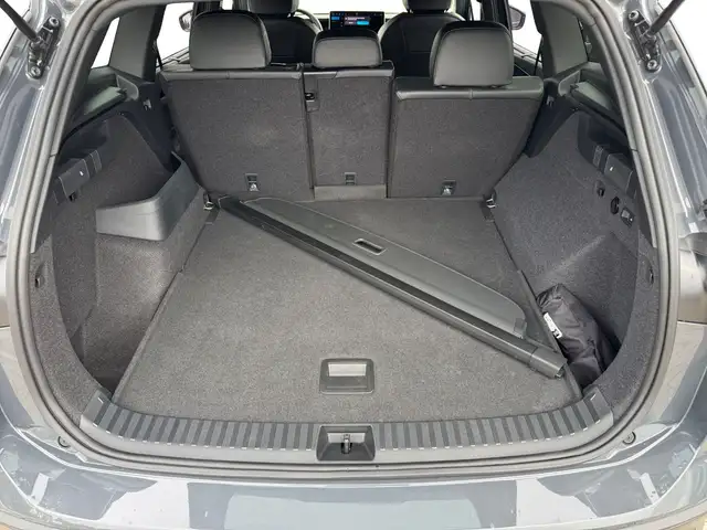 Volkswagen Tayron view 14