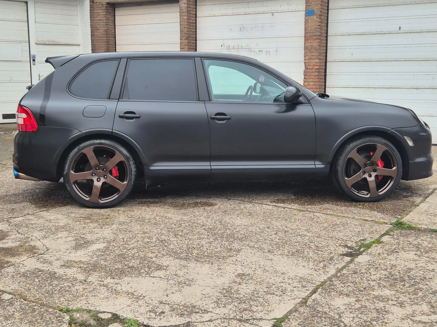Porsche Cayenne Cayenne v8 turbo 4.5 Rinspeed 600PK Negro - 1
