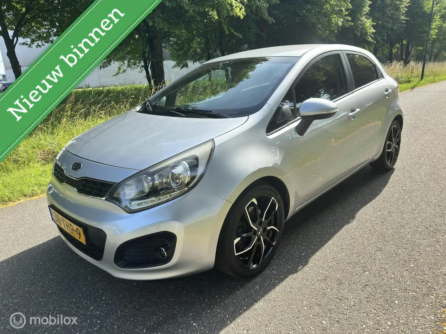 Kia Rio 1.4 CVVT Super Pack*AUTOMAAT*CRUISE*PARKEERSENSORE Grijs - 1