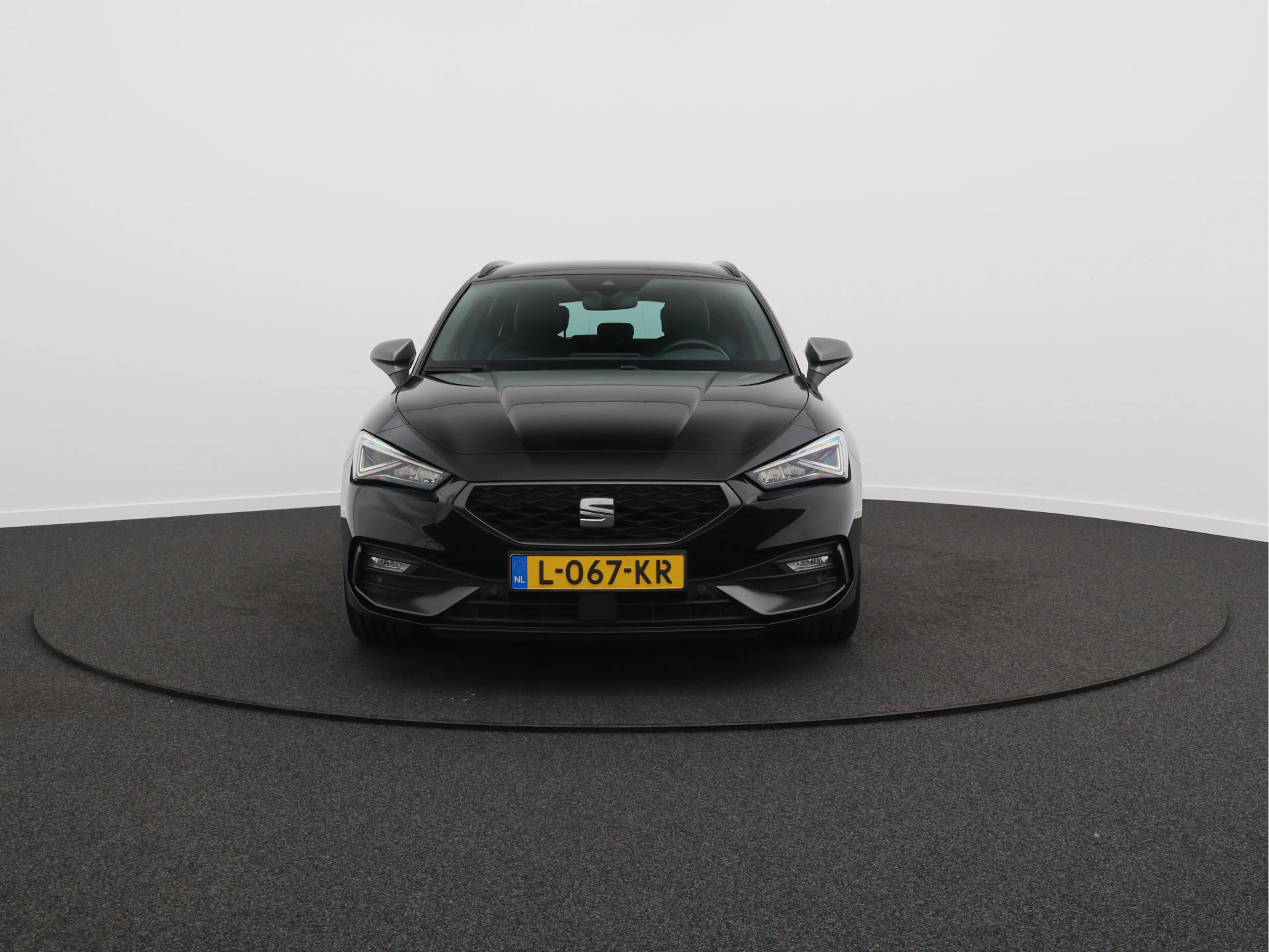 SEAT Leon Sportstourer 1.5 eTSI FR Business Intense/ lage km — photo 27