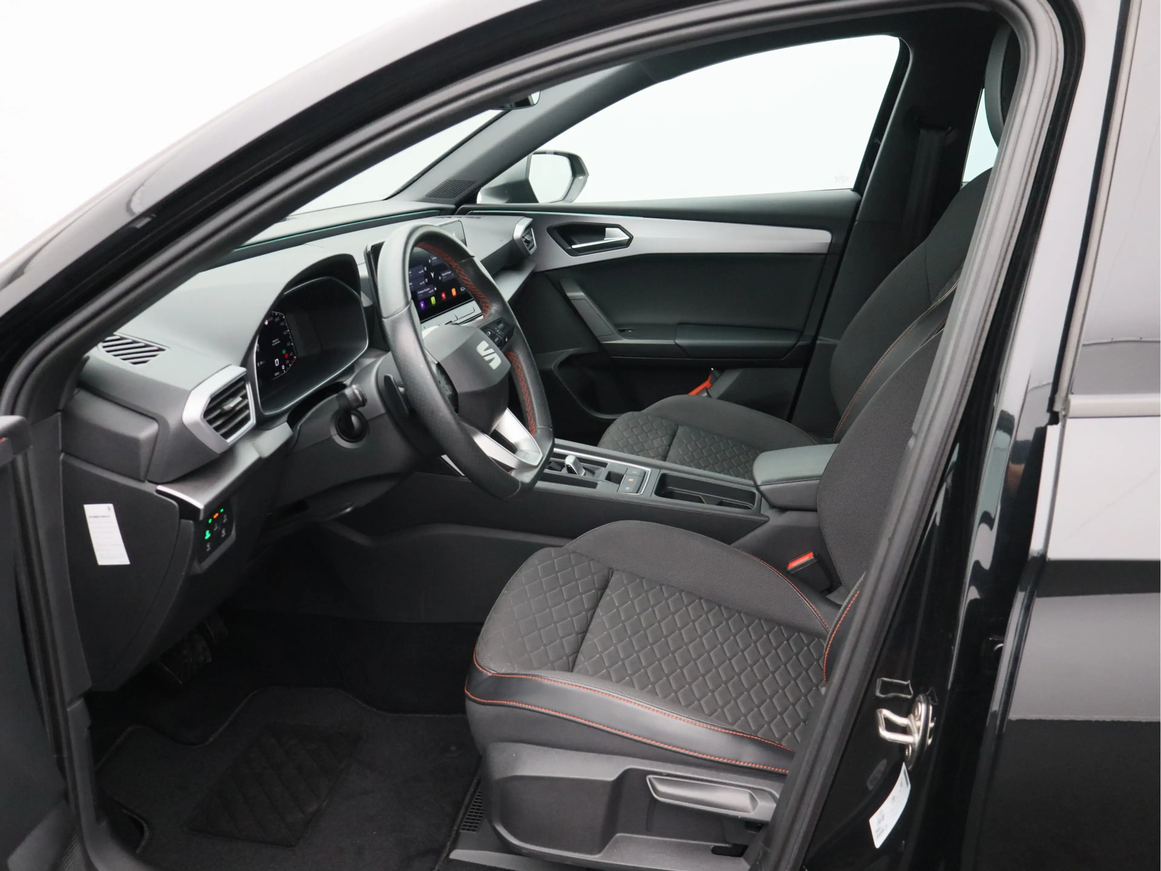 SEAT Leon Sportstourer 1.5 eTSI FR Business Intense/ lage km — photo 7
