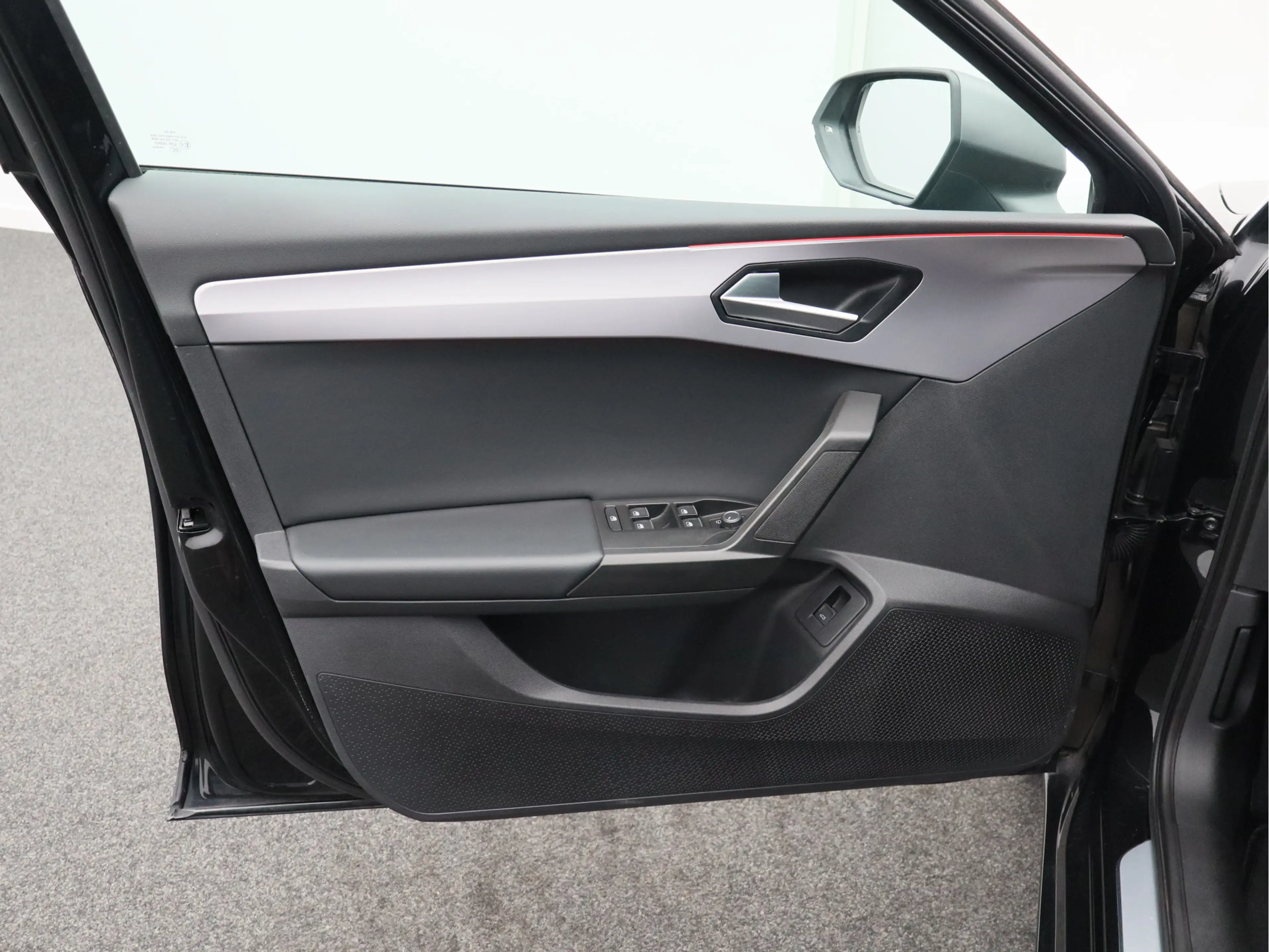 SEAT Leon Sportstourer 1.5 eTSI FR Business Intense/ lage km — photo 35
