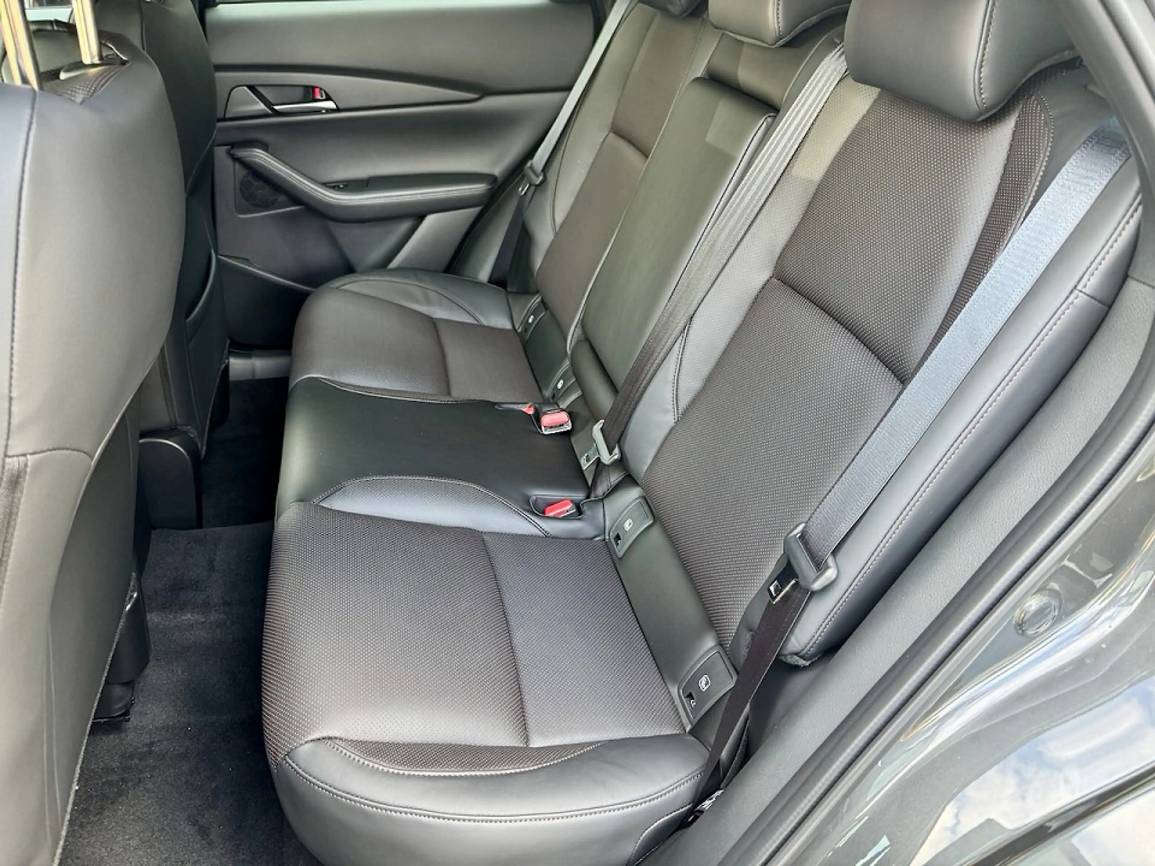 Mazda CX-30 140PS AG HOMURA PLUS*LEDER-S*BOSE — photo 10